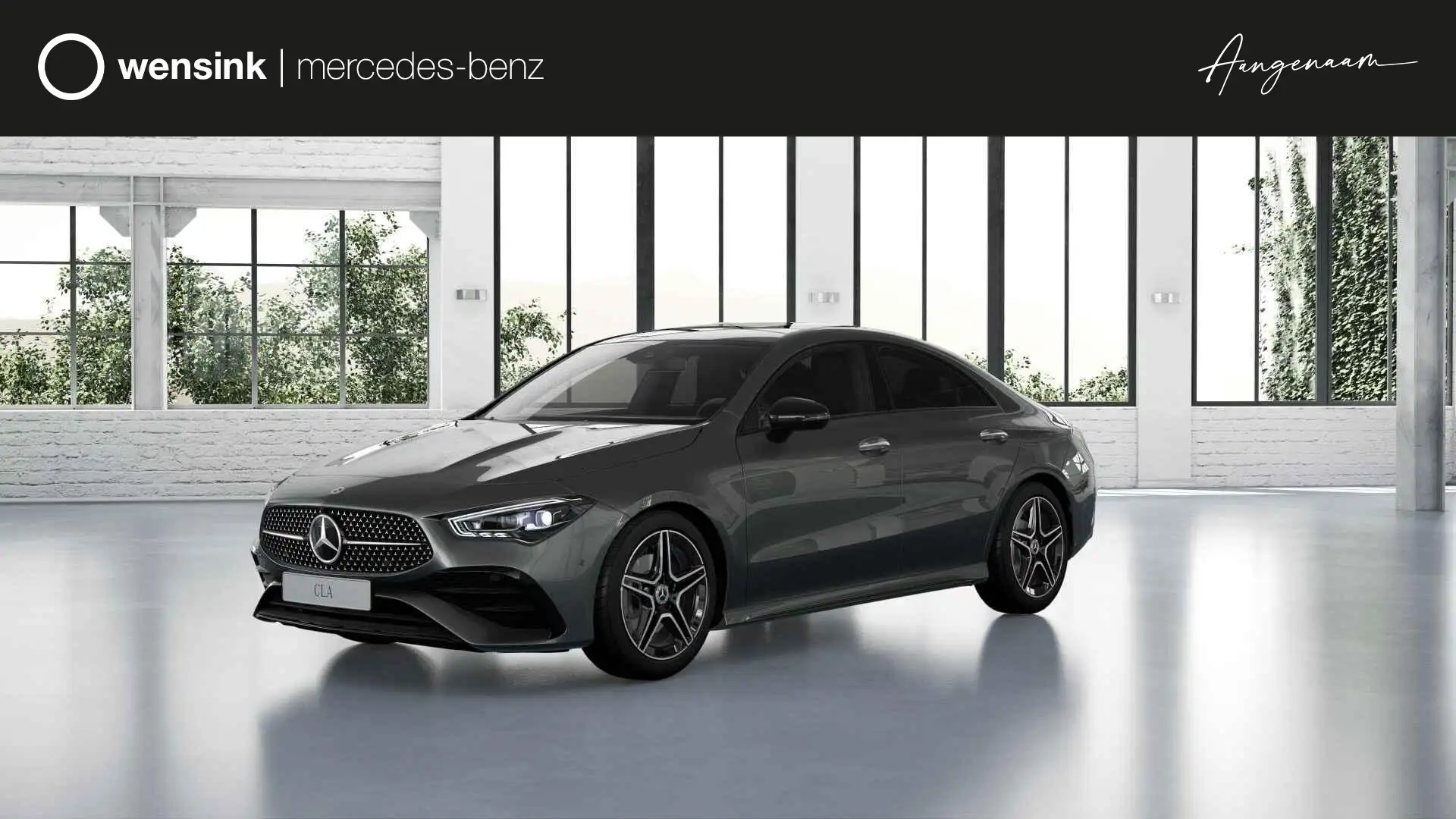 Mercedes-Benz CLA 180 Coupé 180 Star Edition AMG Line LIMITED | Panorama Grijs - 1