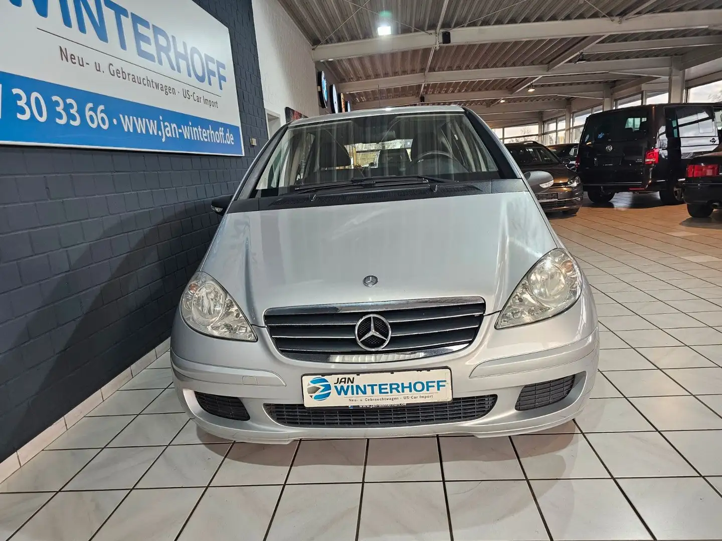 Mercedes-Benz A 180 CD NAVI KLIMA AHK Silber - 2