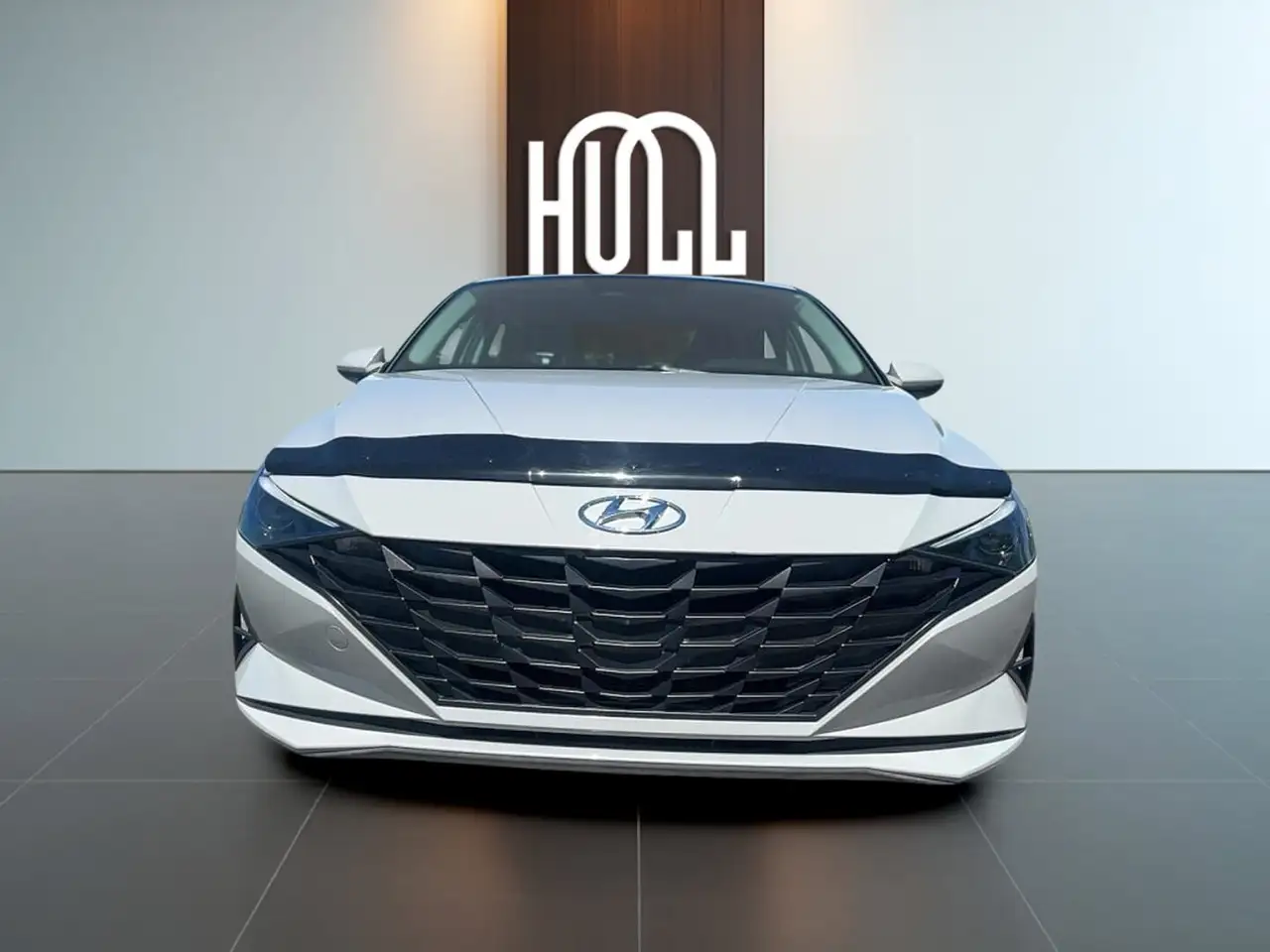 Hyundai ELANTRA снимка Hyundai ELANTRA