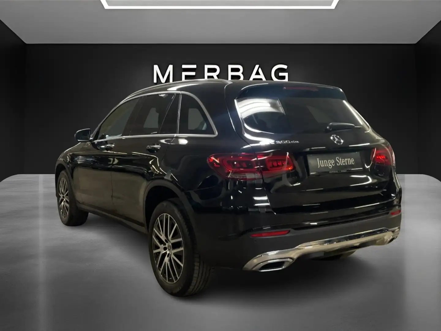 Mercedes-Benz GLC 300 de 4MATIC Schwarz - 2