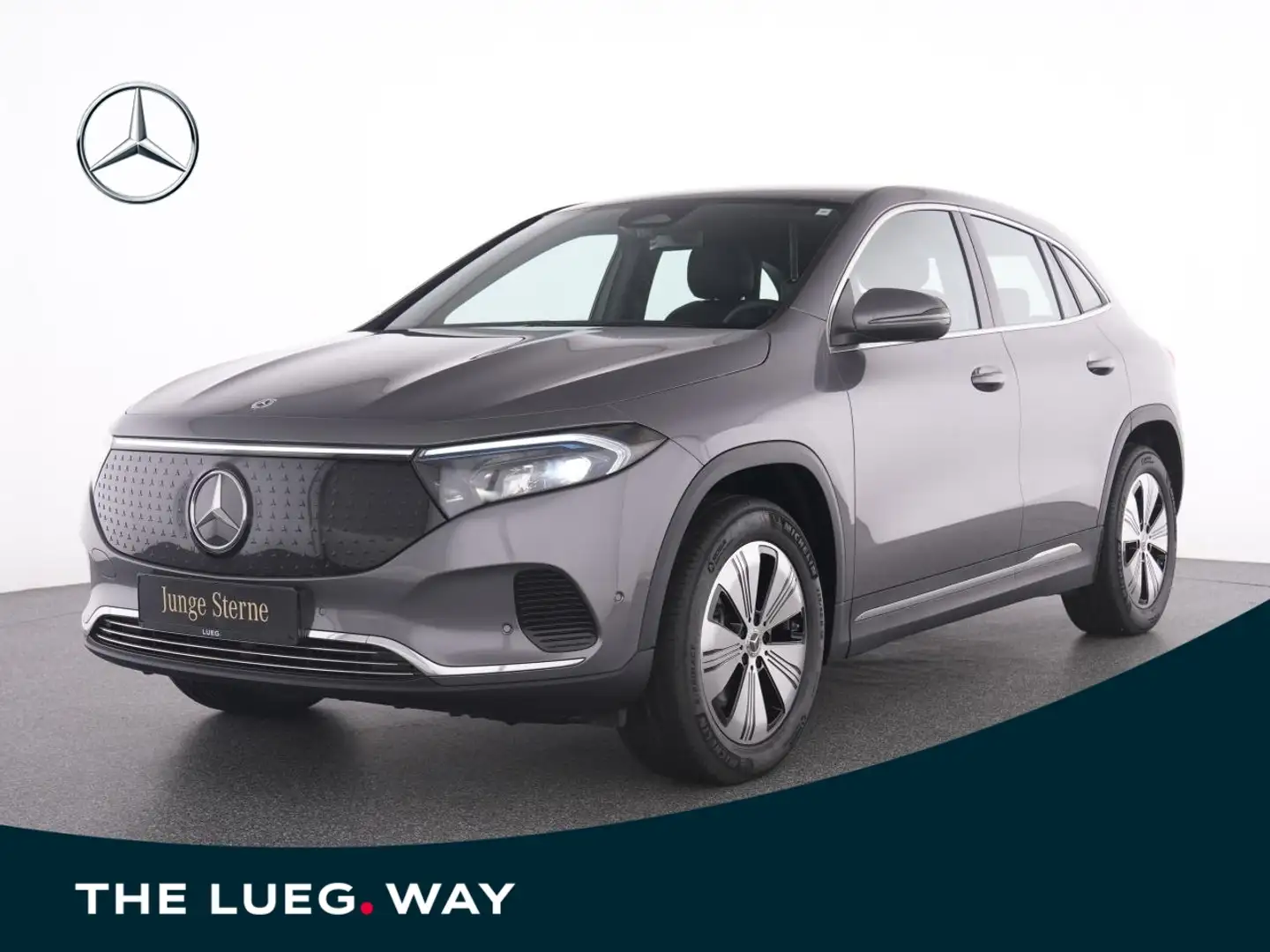 Mercedes-Benz EQA 300 4M Progressive+NavPr+LED+TotwA+EHeck+RFK Grau - 1