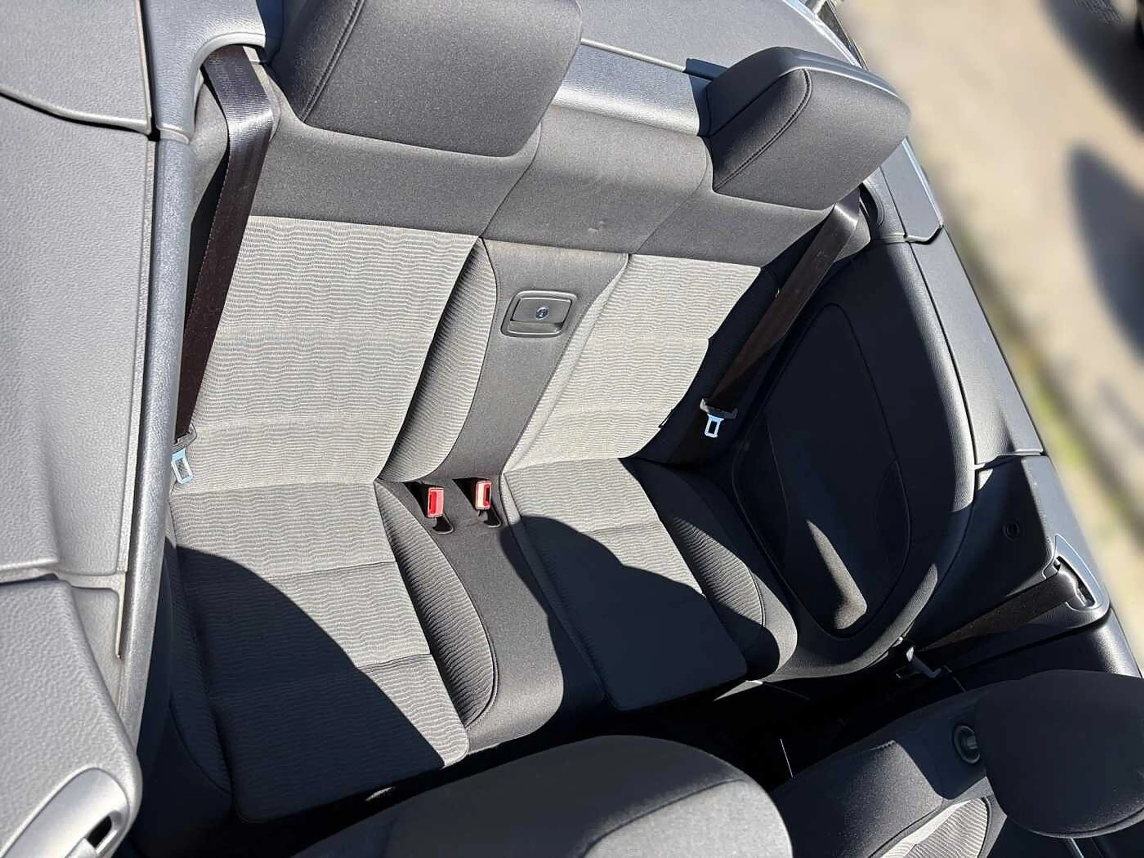 Volkswagen Eos 2.0 TDI Garantie Navi PDC Klima Sitzhzg — photo 15