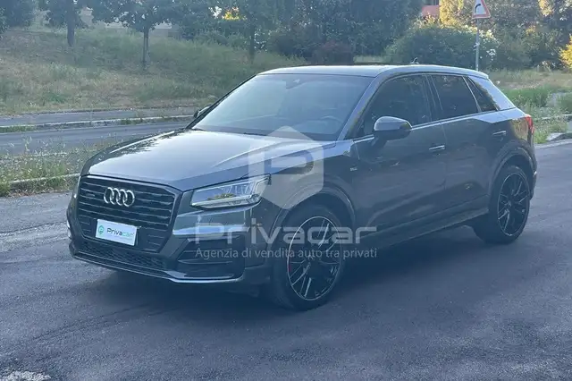 Audi Q2 Q2 40 TFSI quattro S tronic Business