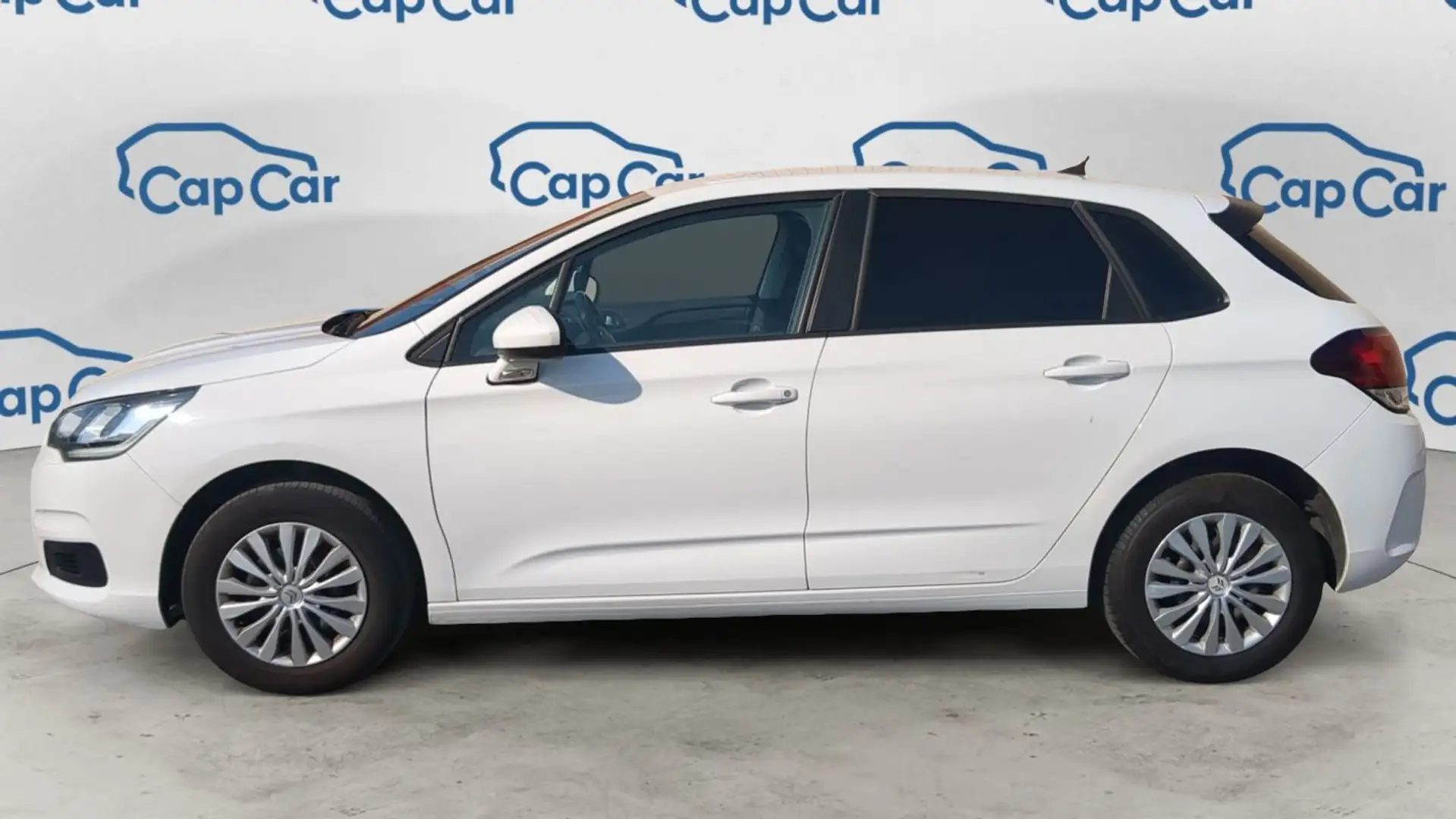 Citroen C4 1.6 BlueHDi 100 Live 2 pl Blanc - 2