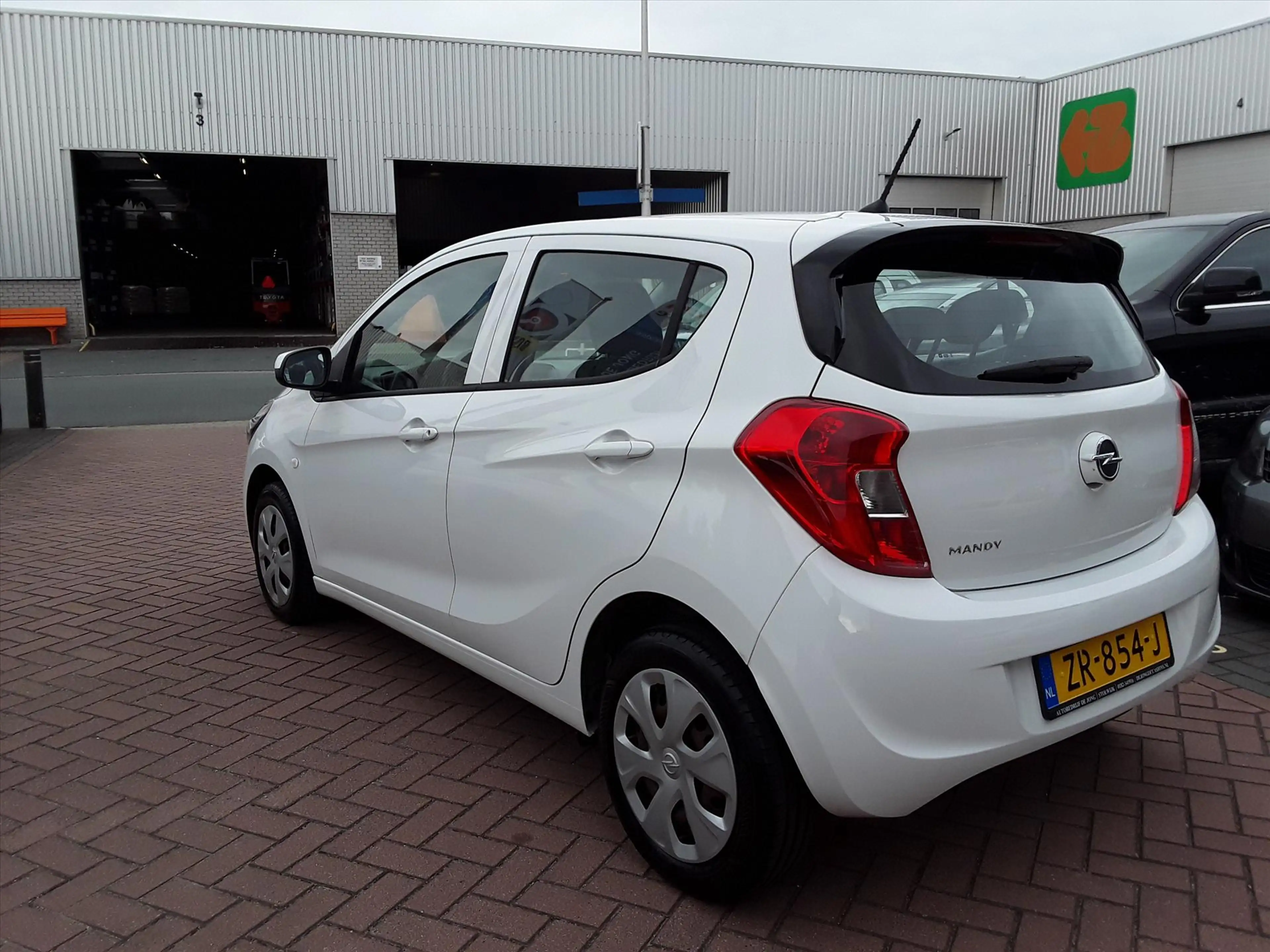 Opel Karl 1.0 Start/Stop 75pk Edition — photo 4