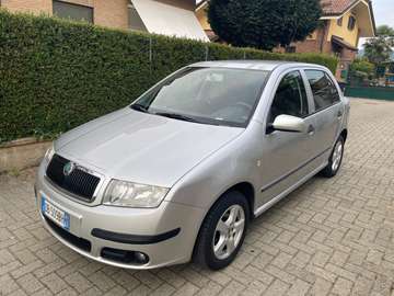 Km 62.000 Berlina 1.2 12v 64cv 5p Urban (spirit) Clima Euro 4 Benzina Neopatentati