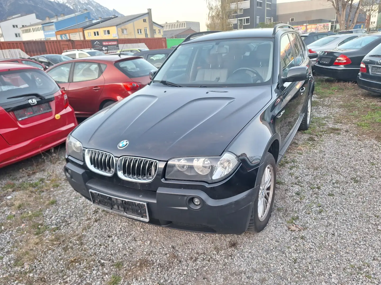 BMW X3 2.0d E83 M47 steuerkette gerissen Exp & Händler Schwarz - 1