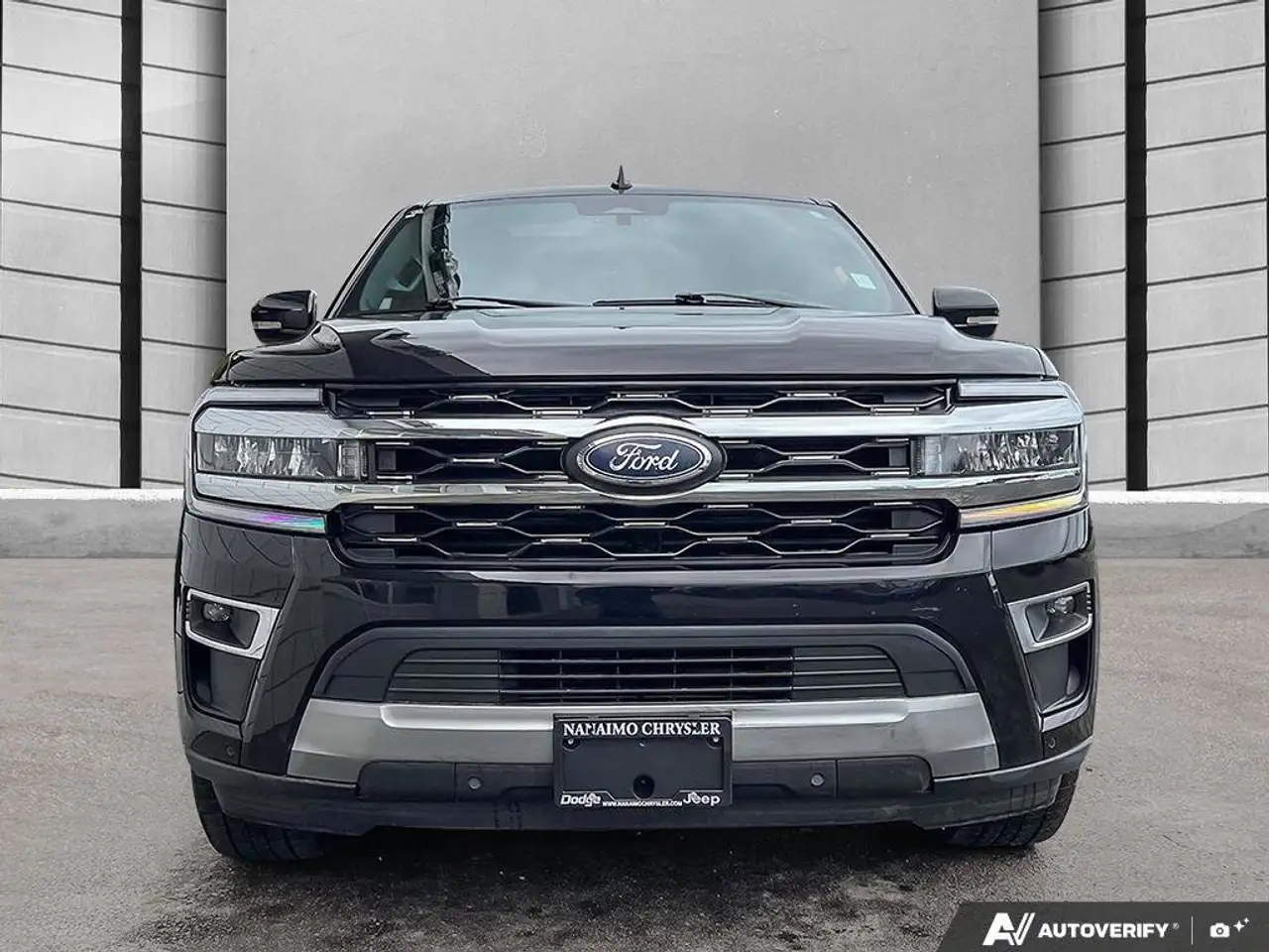 Ford Expedition снимка Ford Expedition