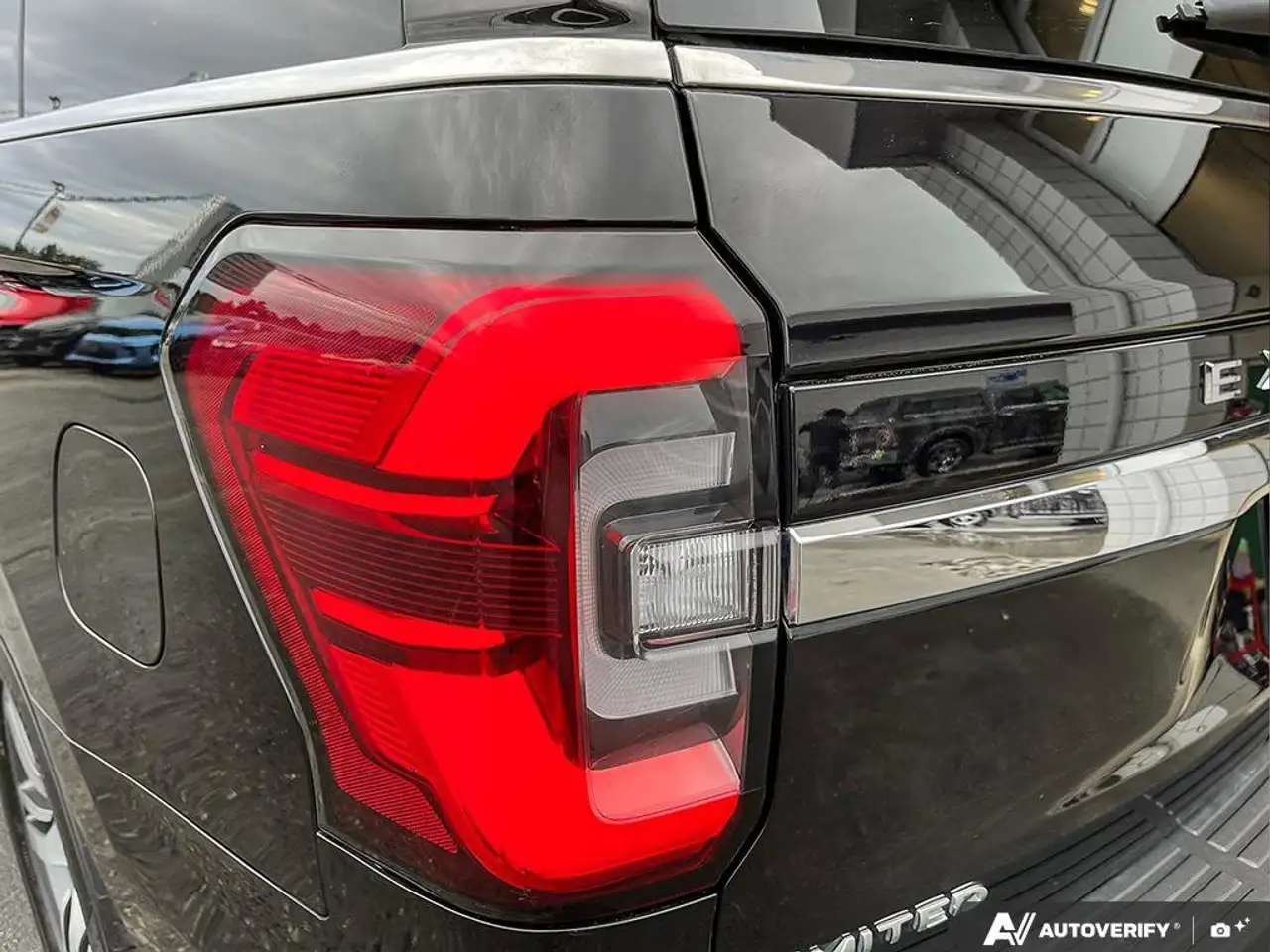 Ford Expedition снимка Ford Expedition