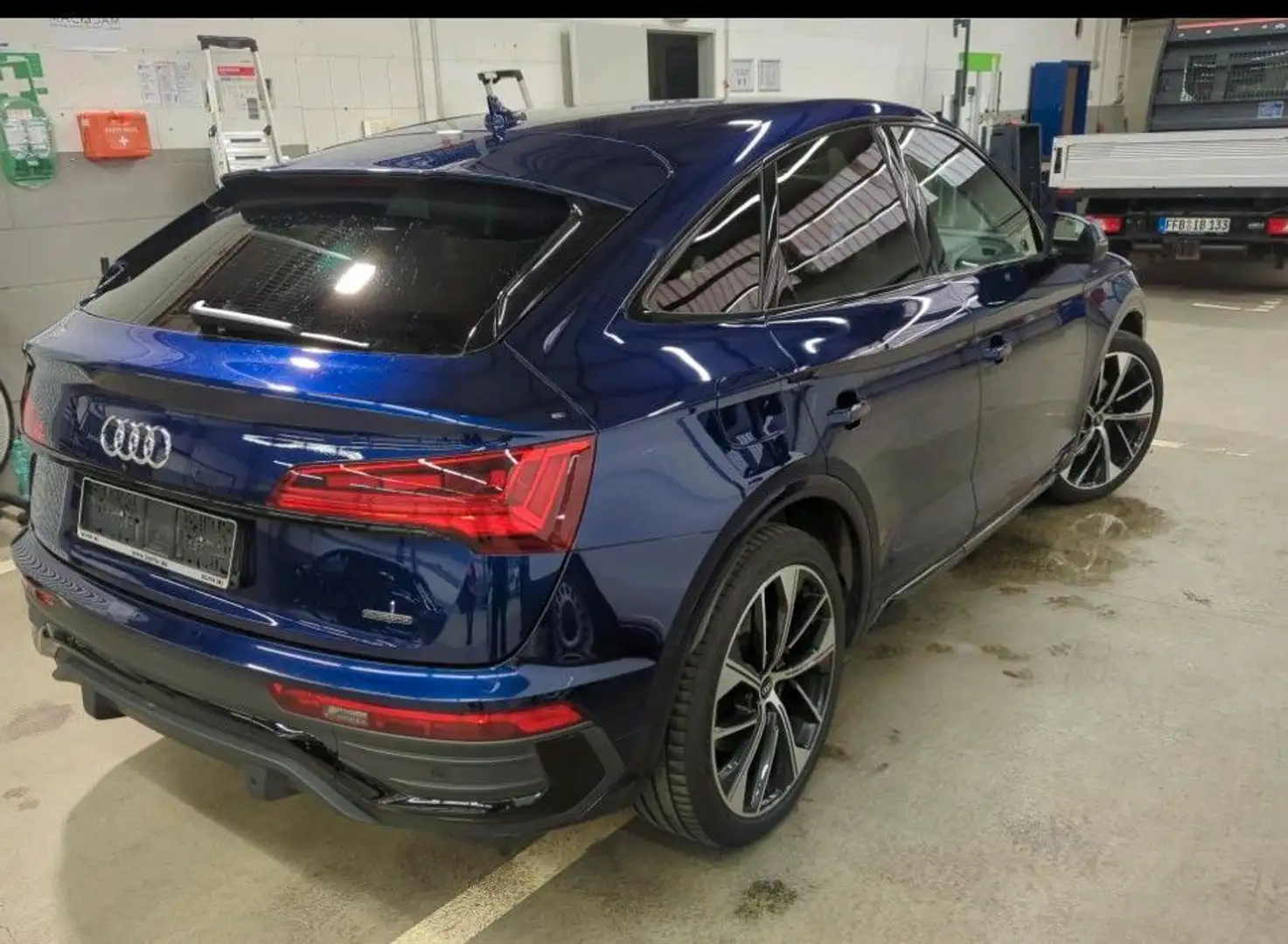Audi Q5 Sportback 55 TFSI e quatt S line /21"/Air-Luft/ Blau - 2