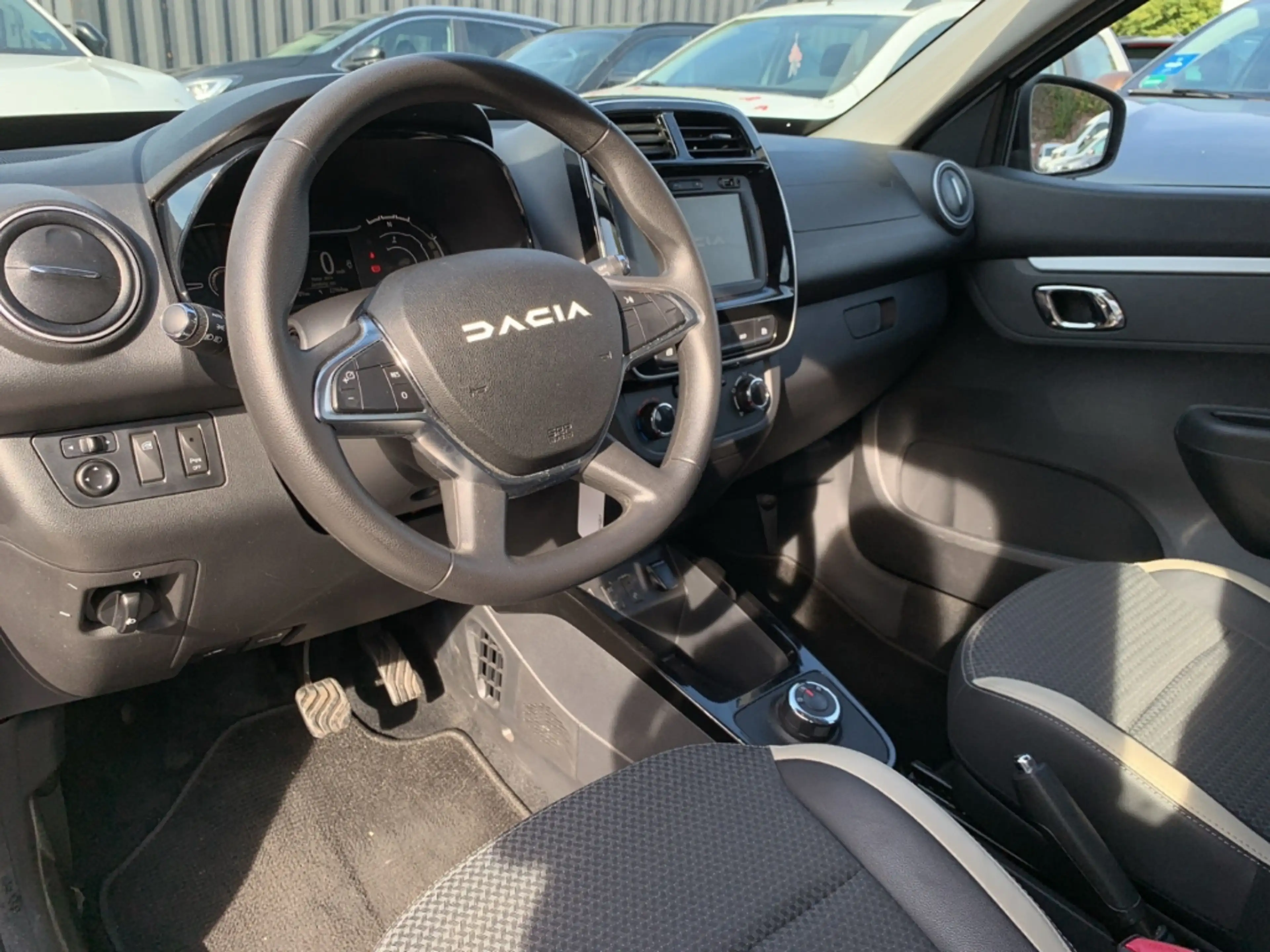 Dacia Spring ESSENTIAL ELECTRIC Essential Electric 45 KLIMA+CCS — photo 10