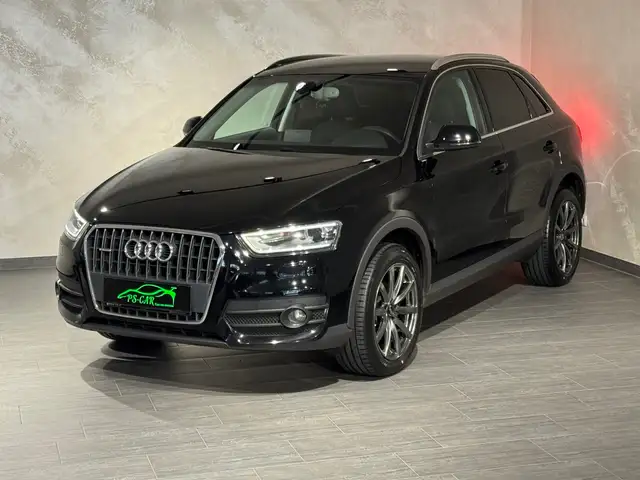 Audi Q3 view 3