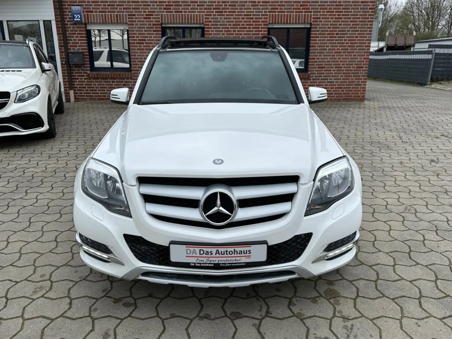 Mercedes-Benz GLK 200 d *PANO*AUTOMATIK*TEMP*KLIMA* Білий - 2