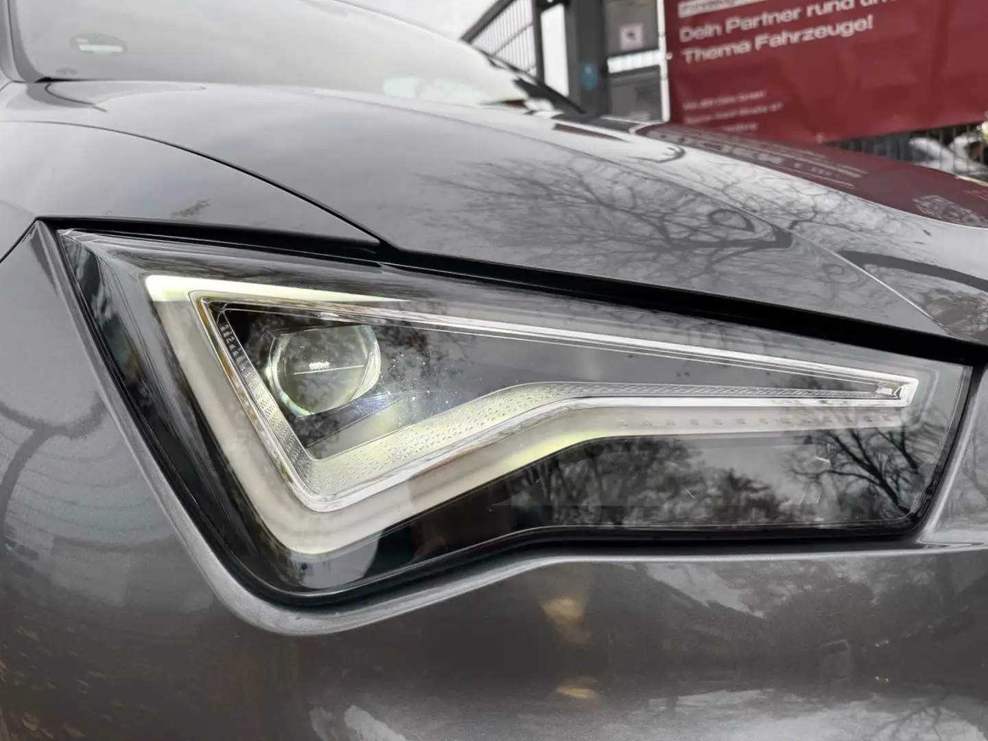 CUPRA Ateca 4Drive*LED*360*PANO*CARPLAY* Gris - 2