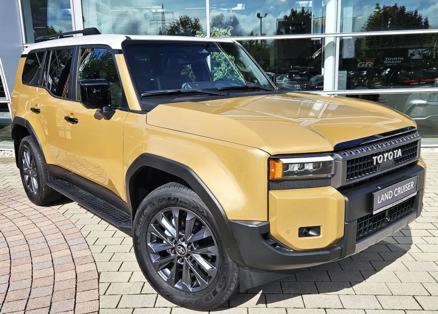 Toyota Land Cruiser Hybrid I-FORCE MAX PREMIUM Marrón - 1