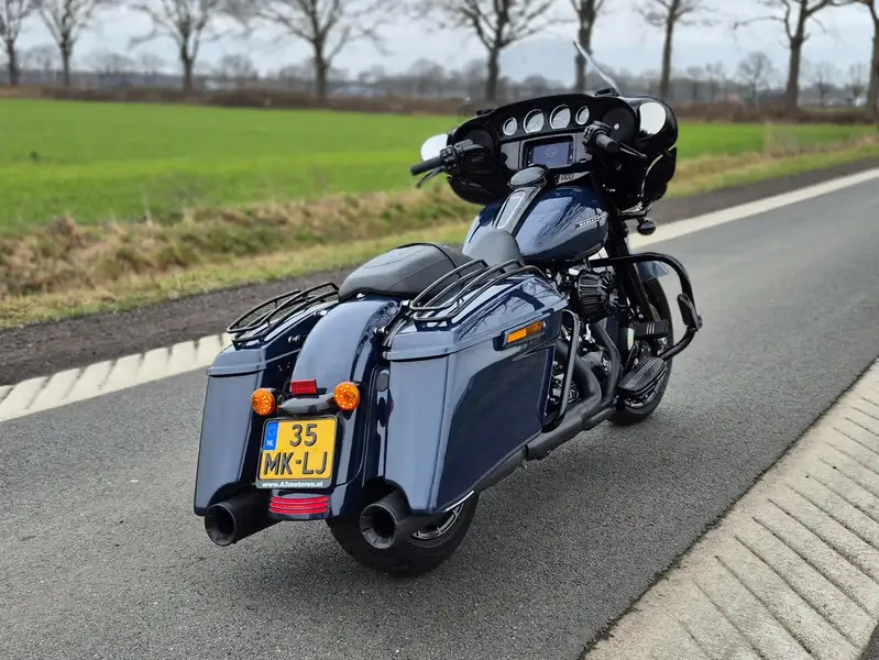 Harley-Davidson Street Glide - foto 4