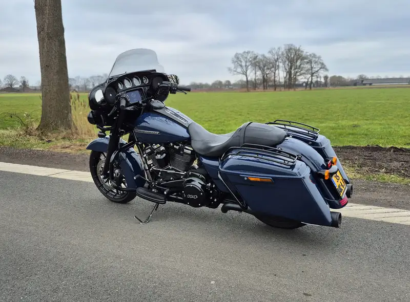 Harley-Davidson Street Glide - foto 2