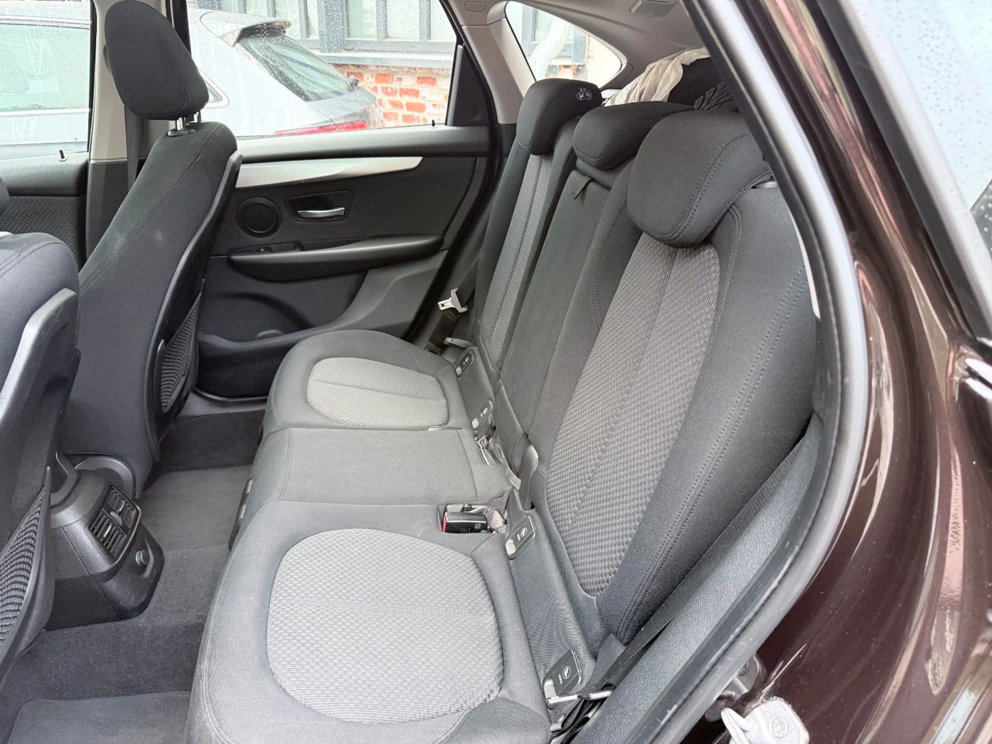 BMW 220 2 Active Tourer 220 i — photo 6