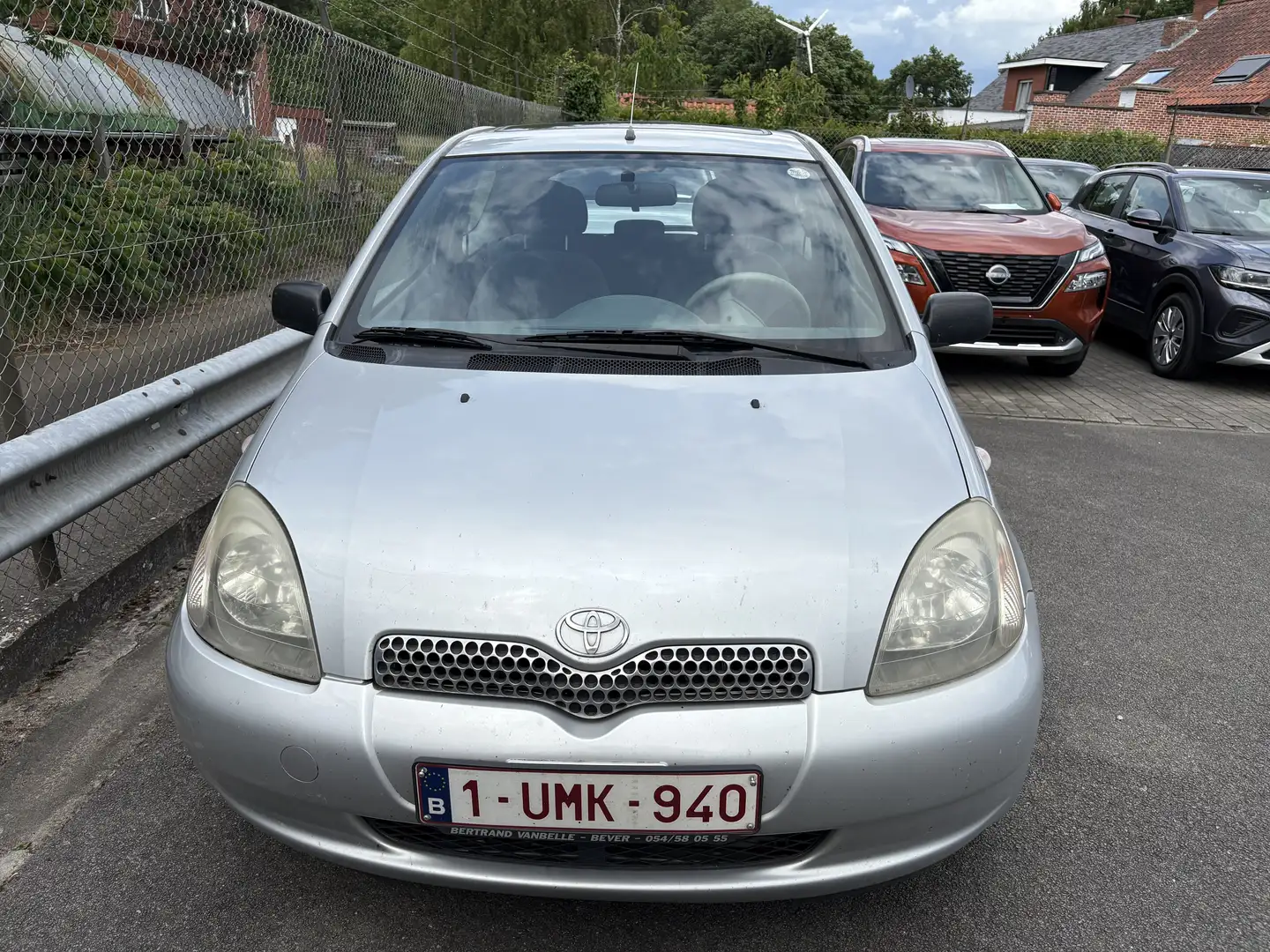 Toyota Yaris 1.3 linea luna 140000km Export Geen 2de deel inshr - 2