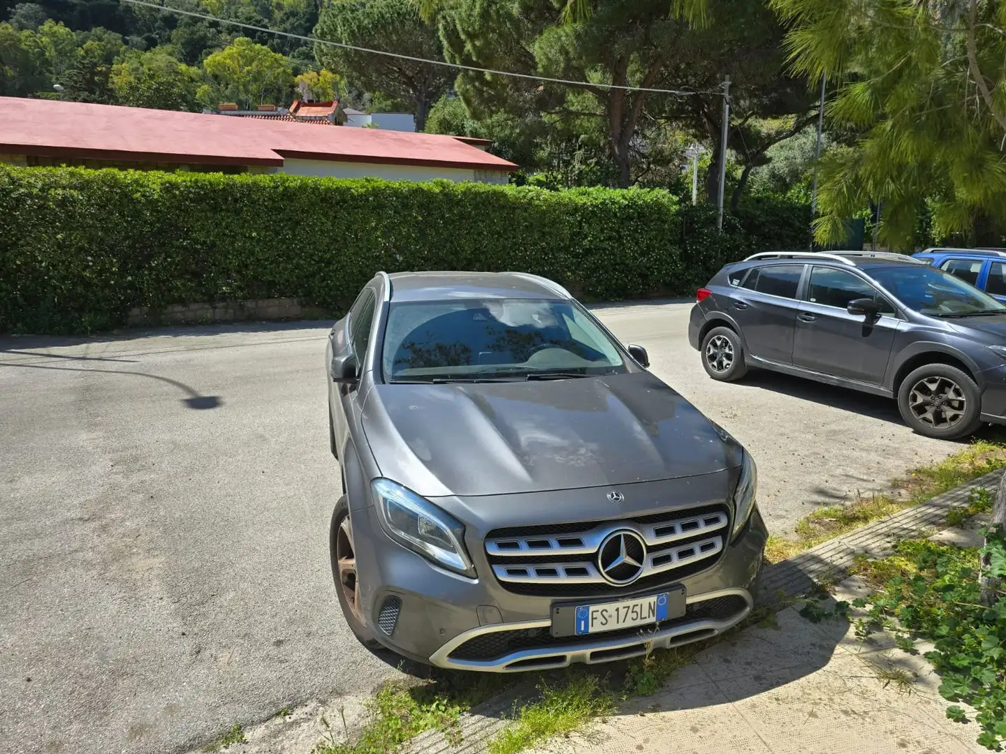 Mercedes-Benz GLA 200 GLA 200 d Sport auto Gris - 1
