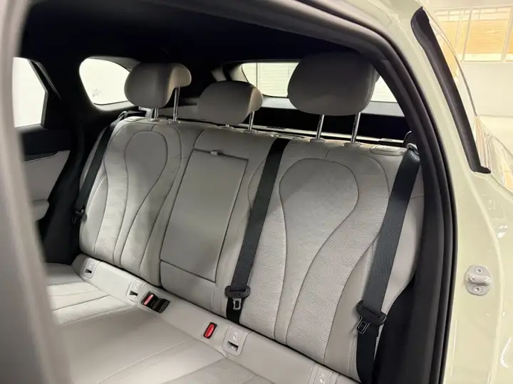 BYD Seal 2026, foto 14