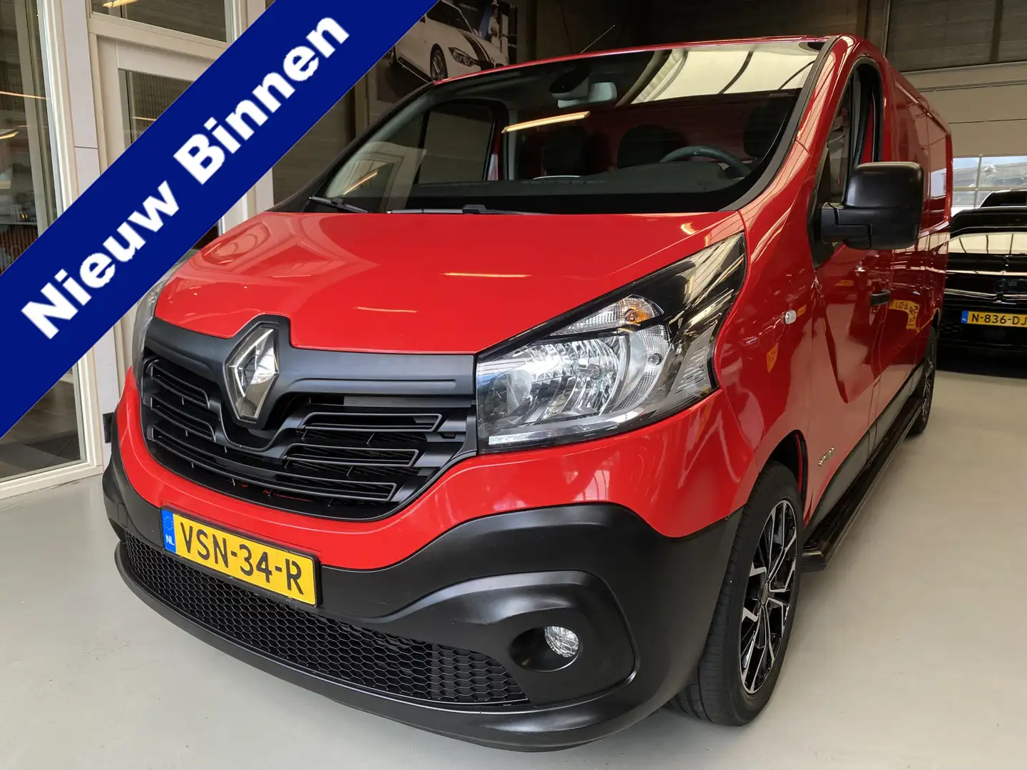 Renault Trafic 1.6 dCi T29 L2H1 Turbo2 Energy Camera, Cruise, Nav Rouge - 1
