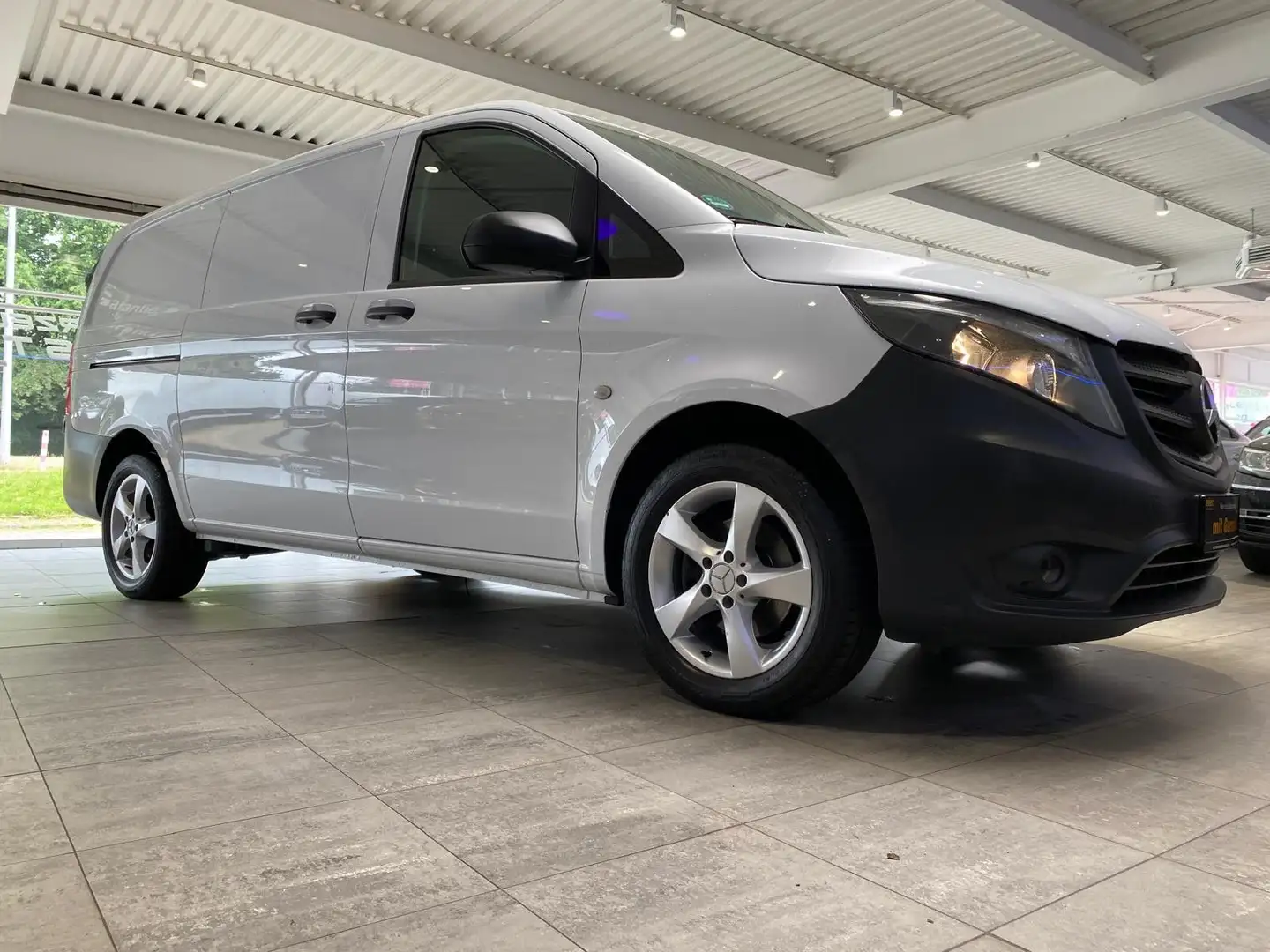 Mercedes-Benz Vito 116 CDI Lang *Garantie*Automatik*AHK* Белый - 1