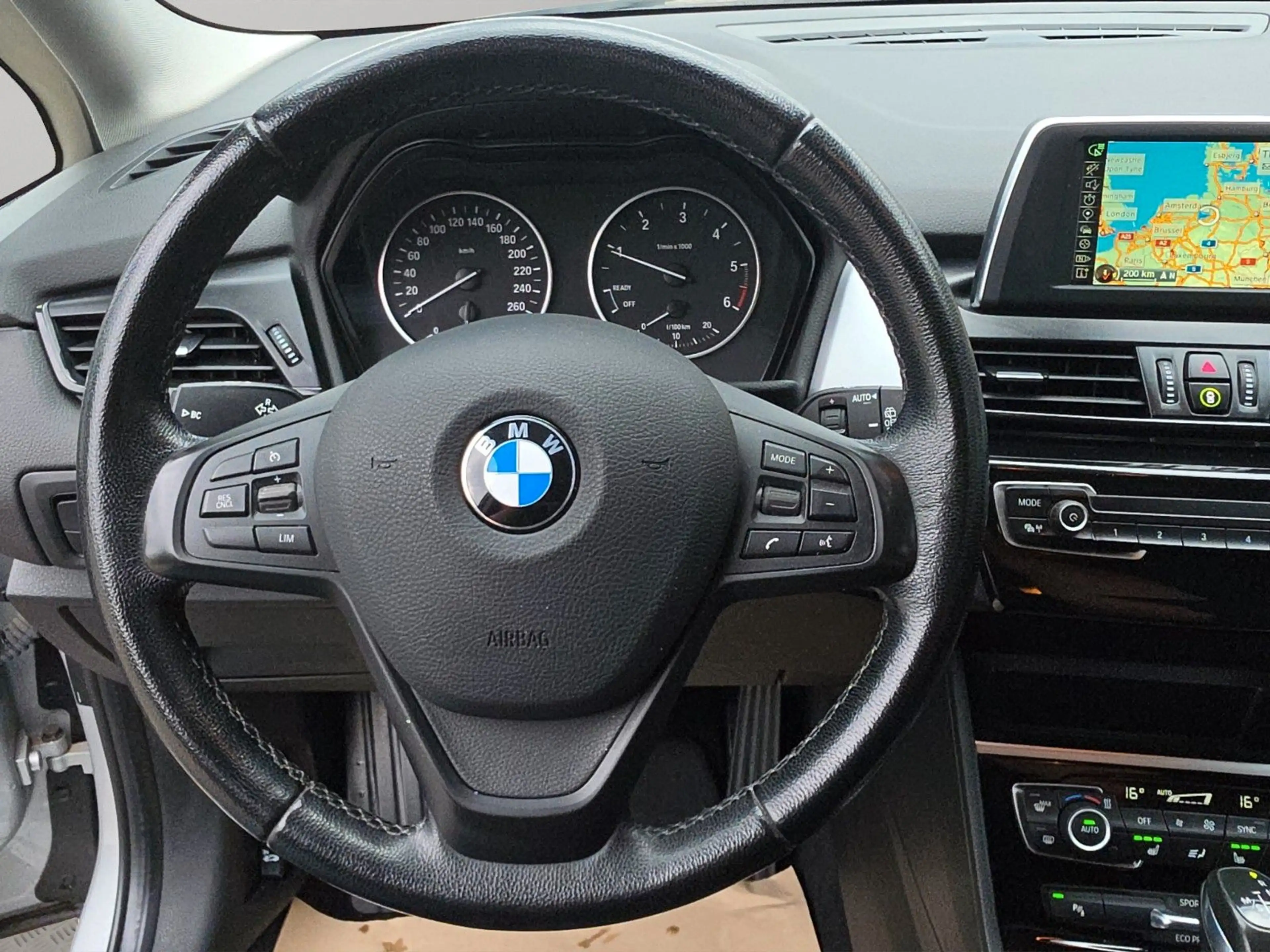 BMW 216 2 Gran Tourer 216 d Advantage — photo 12