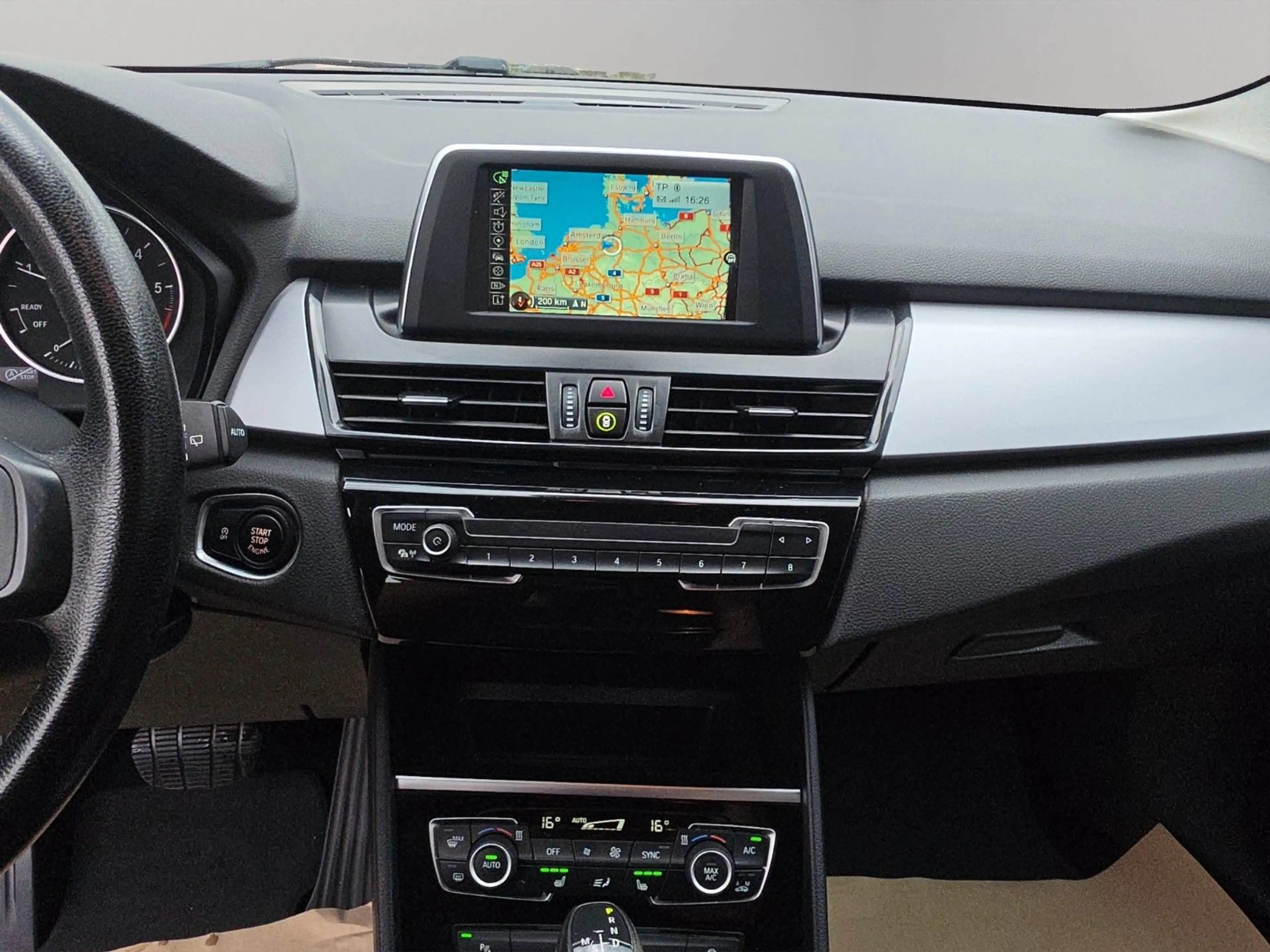 BMW 216 2 Gran Tourer 216 d Advantage — photo 14