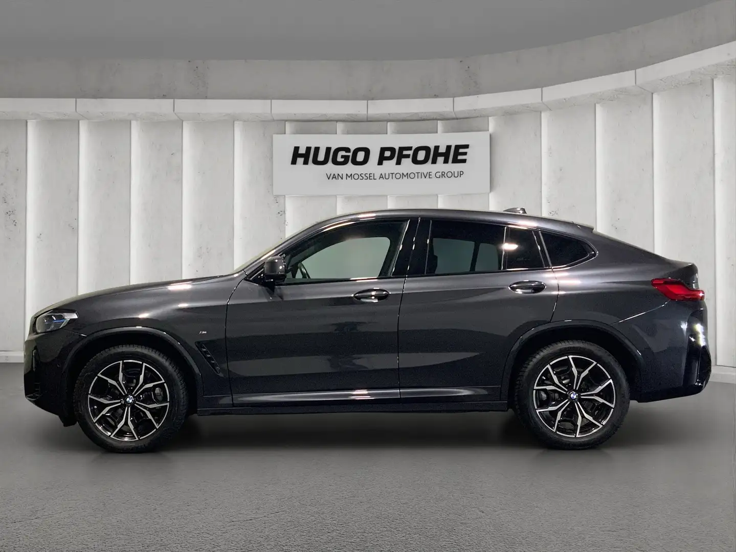 BMW X4 xDrive20i M Sport | Innovations-Paket Grau - 2