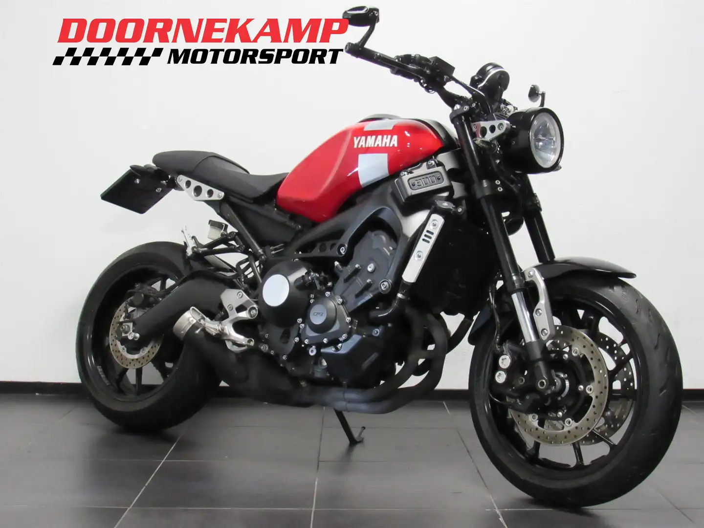 Yamaha XSR 900 ABS Rood - 2