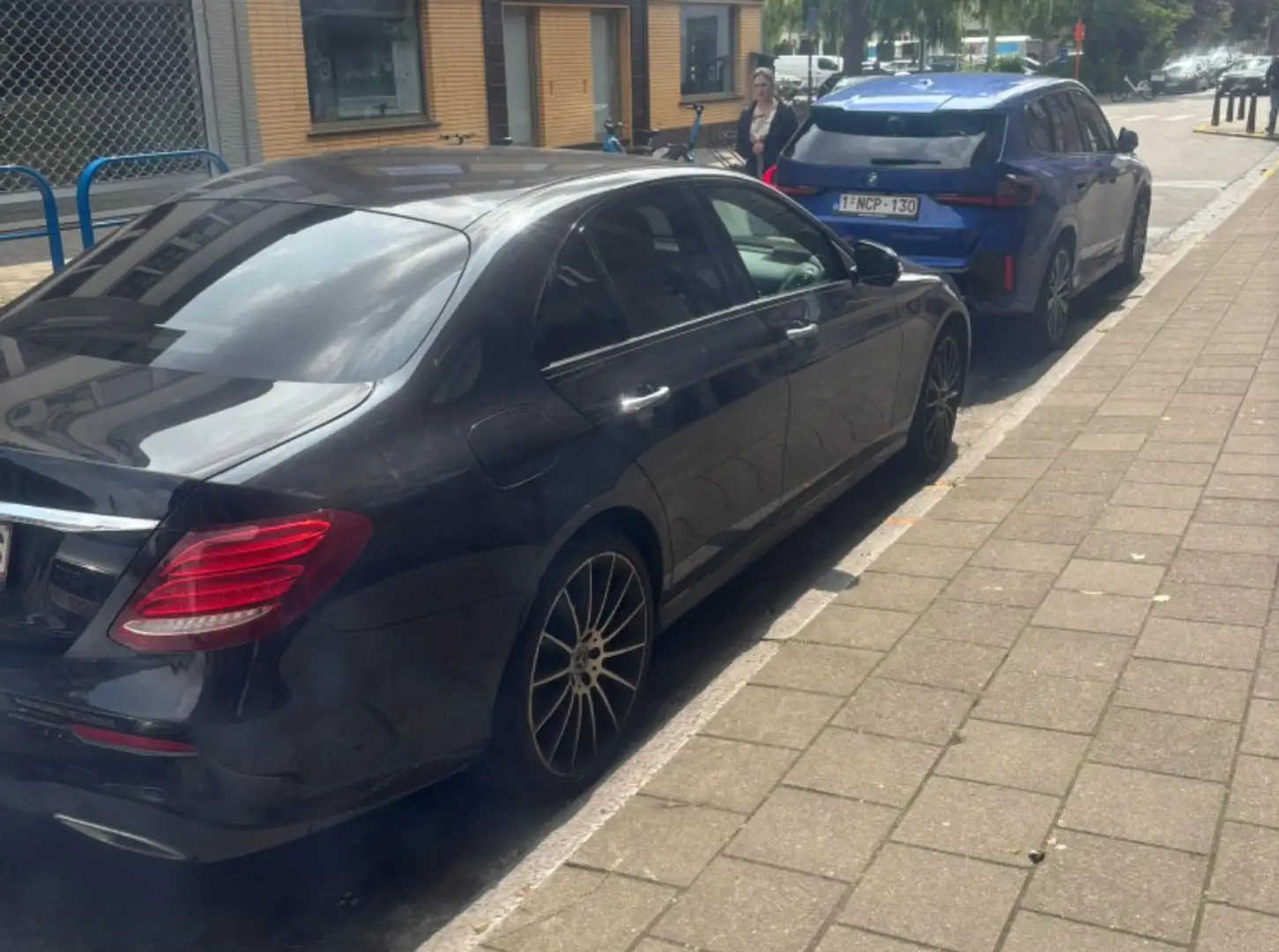 Mercedes-Benz 200 E 200 D Schwarz - 2