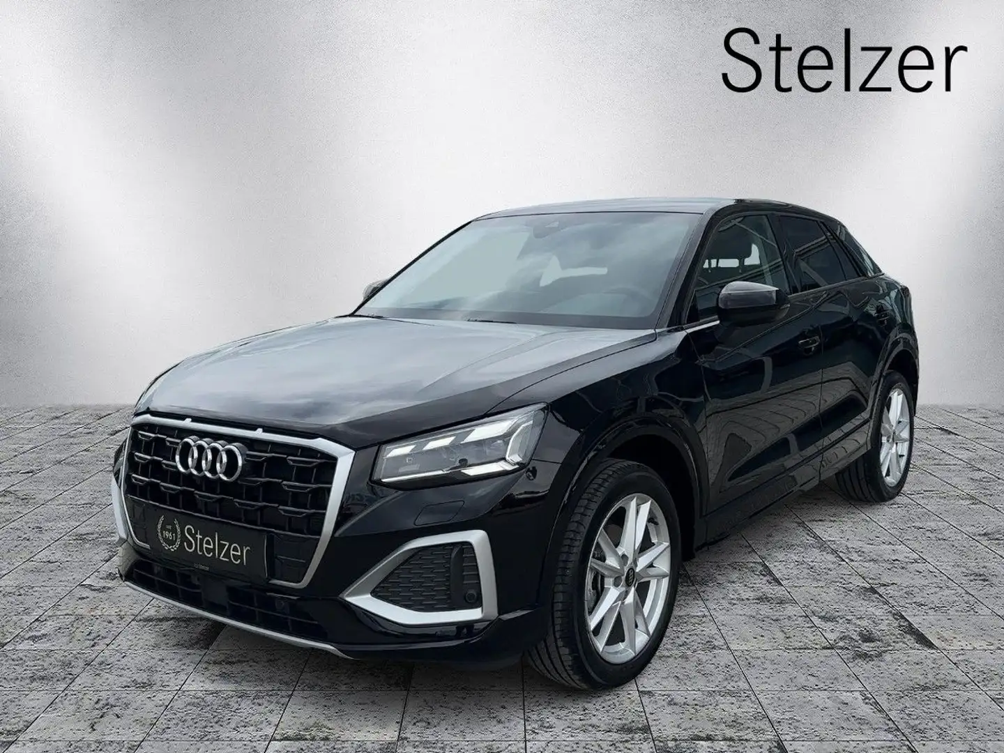 Audi Q2 30 TFSI admired Schwarz - 1