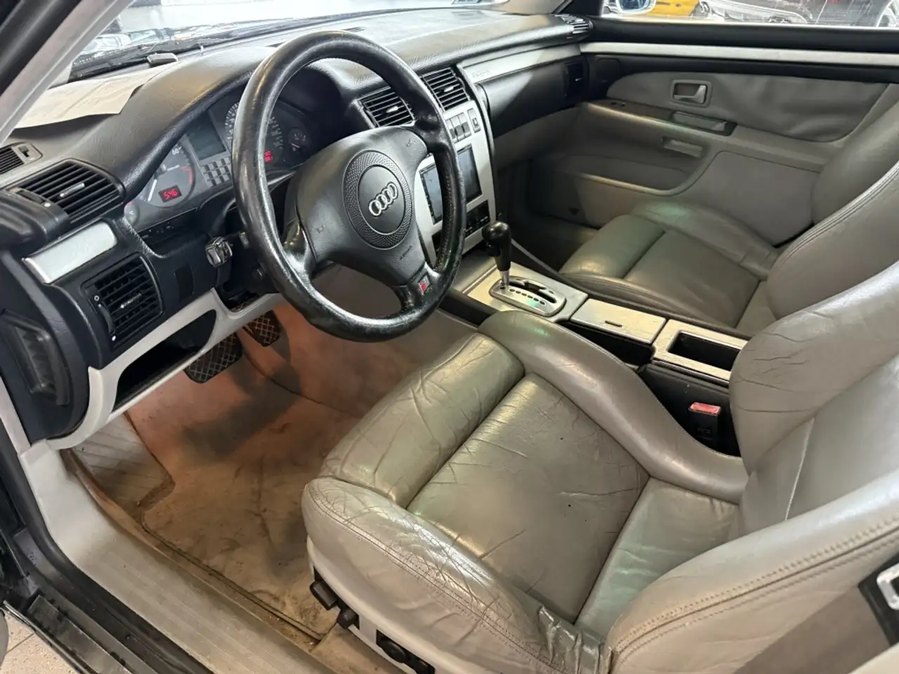 Audi S8 4.2 S8, foto 11