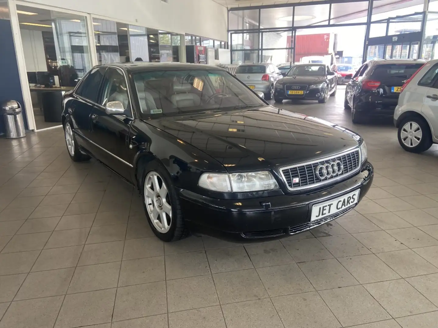 Audi S8 4.2 S8 Negru - 1