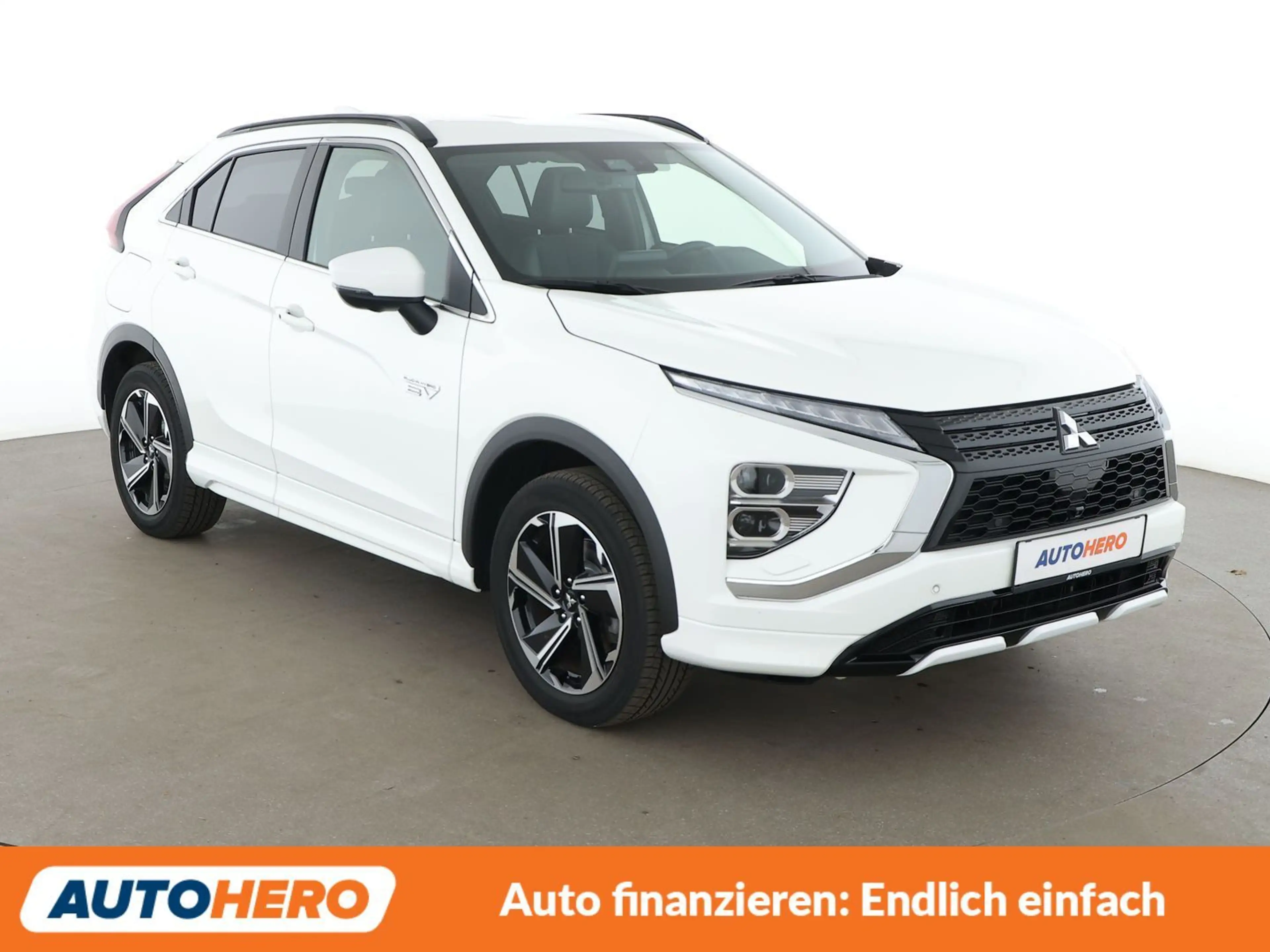 Mitsubishi Eclipse Cross 2.4 Plug-in Hybrid Plus Select Black 4WD Aut.*LED* — photo 8
