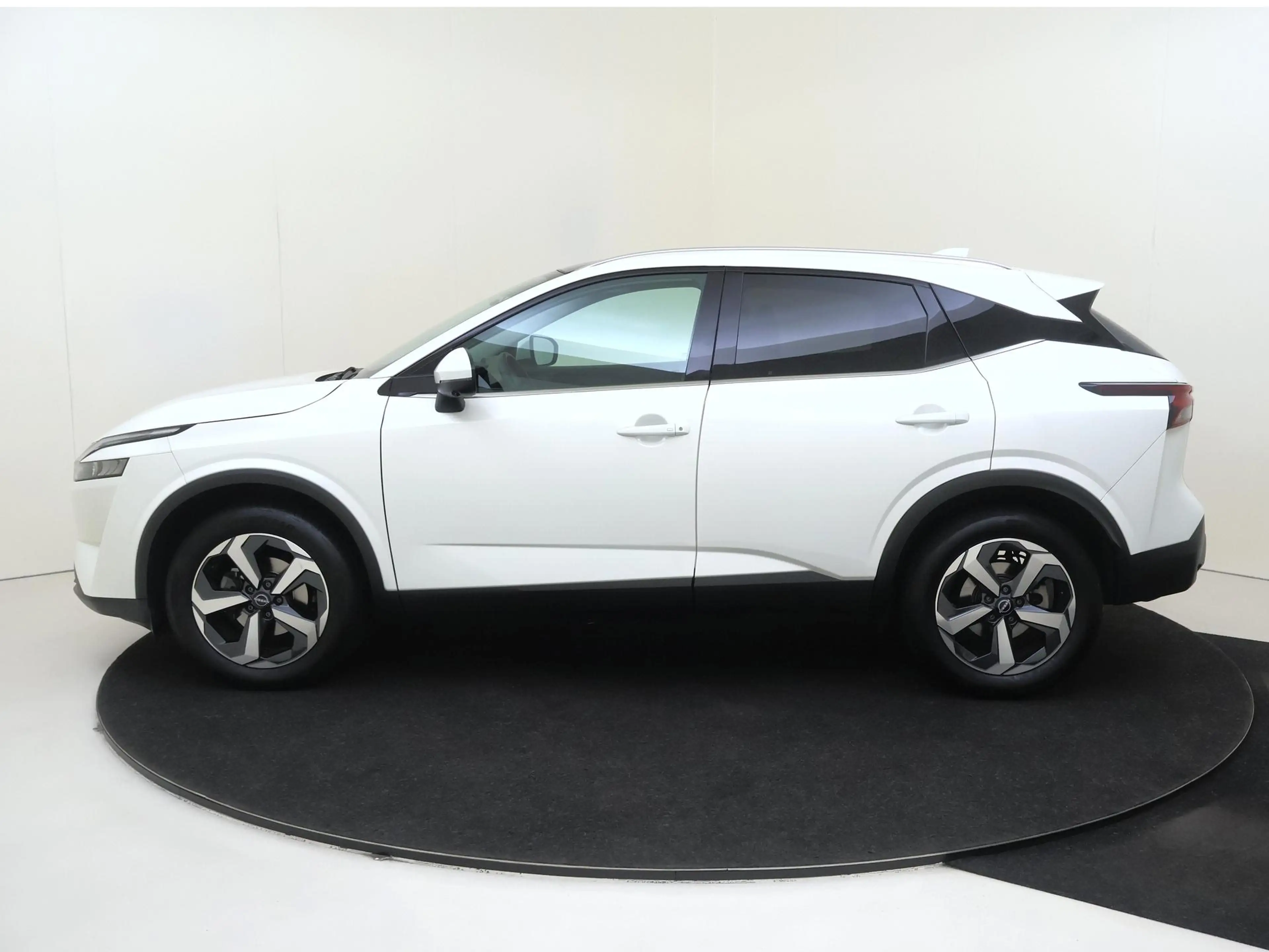 Nissan Qashqai 1.3 MHEV Xtronic N-Connecta | Carplay en Android a — photo 8