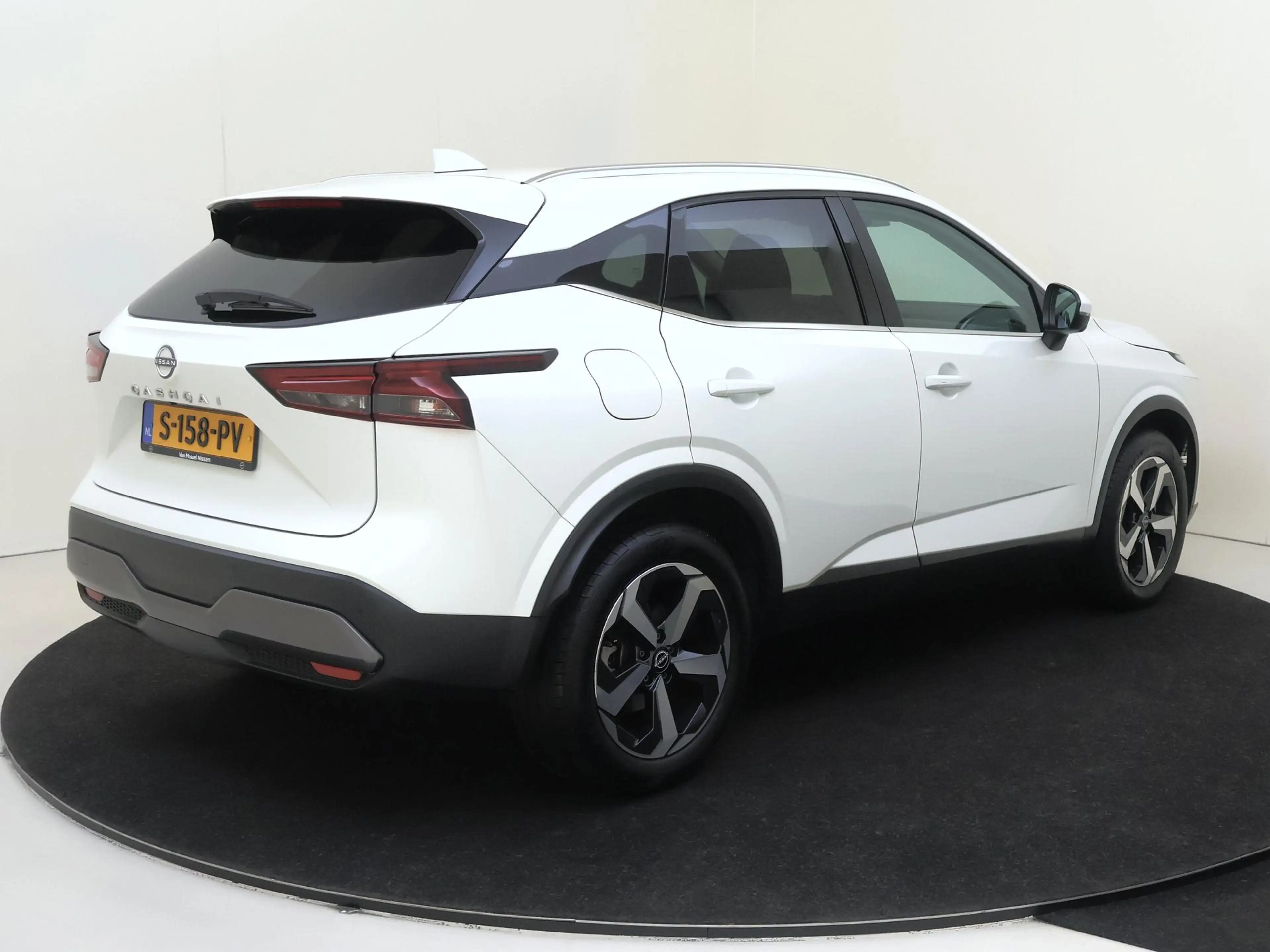 Nissan Qashqai 1.3 MHEV Xtronic N-Connecta | Carplay en Android a — photo 4