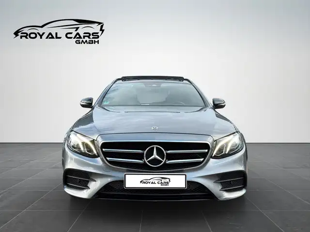 Mercedes-Benz E-Class view 2