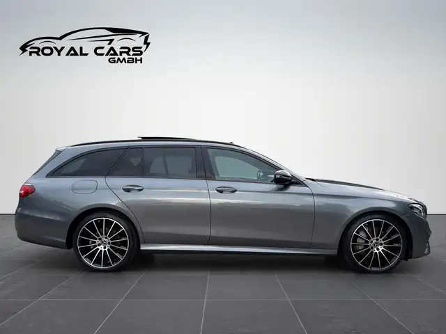Mercedes-Benz E-Class view 6