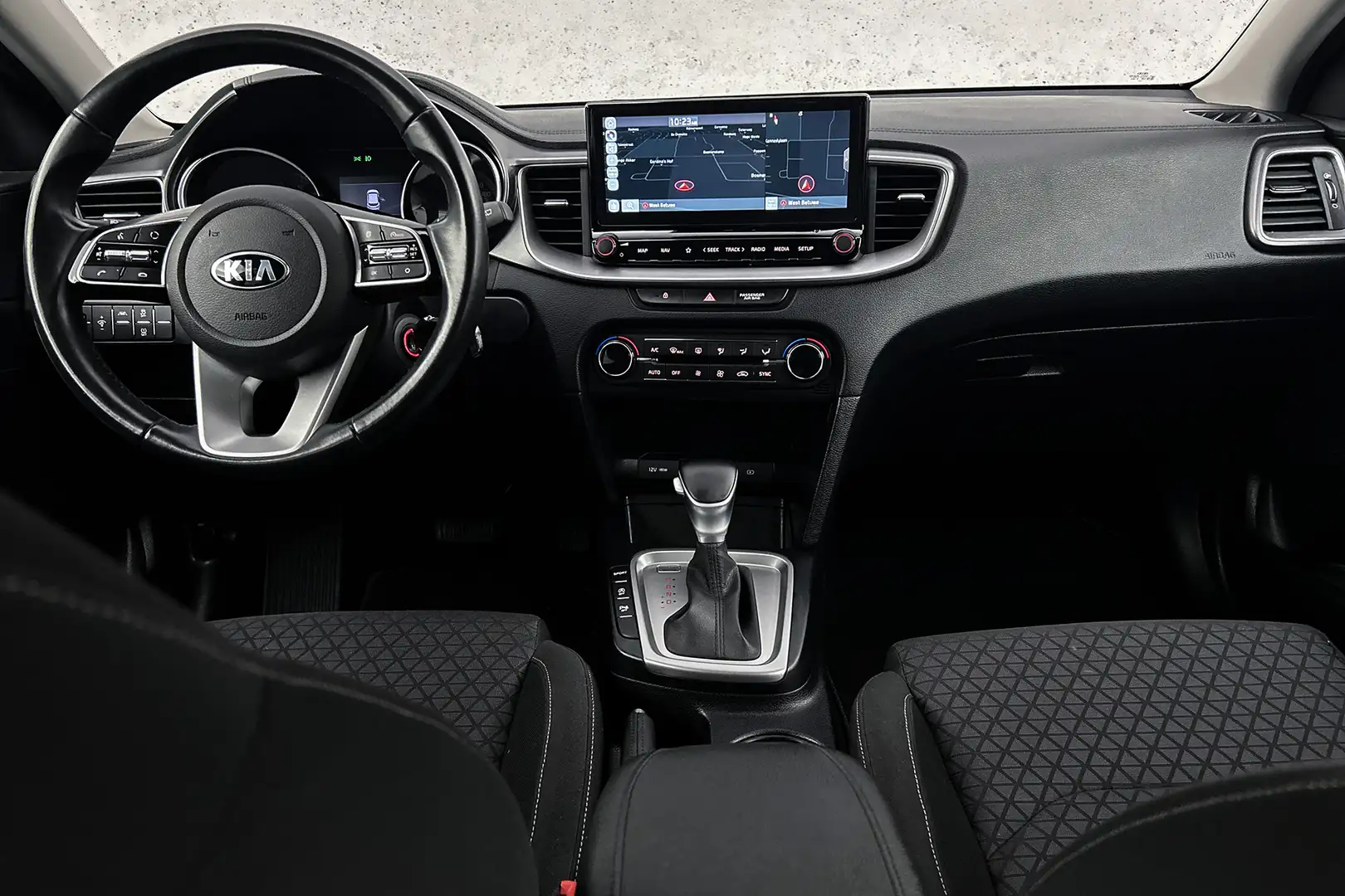 Kia Ceed / cee'd 1.4 T-GDi DynamicLine | Camera | Cruise control | Grijs - 2