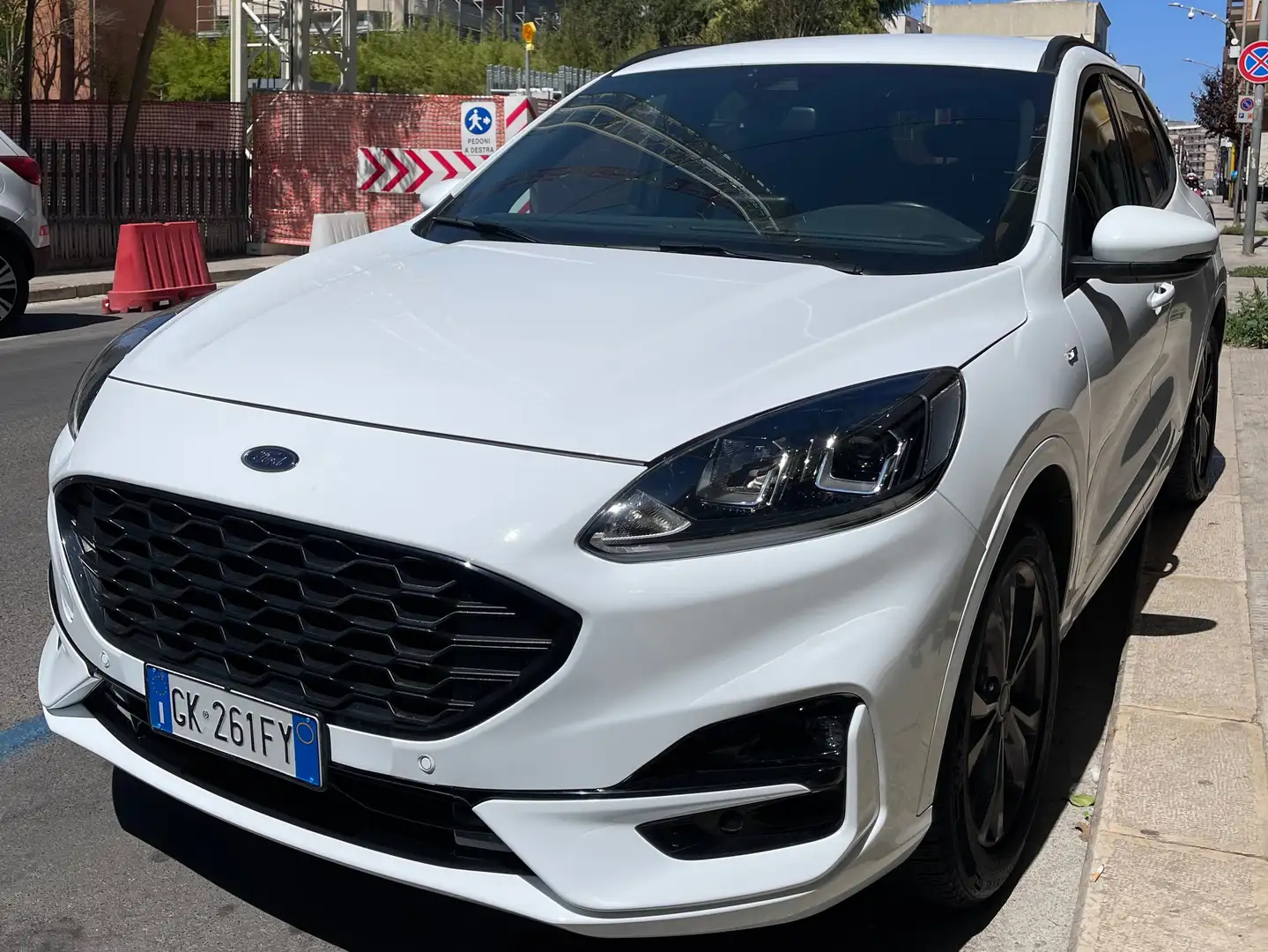 Ford Kuga Kuga 1.5 ecoblue ST-Line 2wd 120cv Bianco - 1