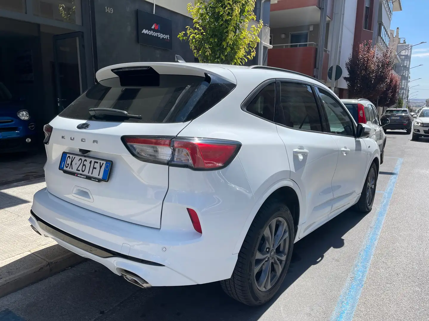 Ford Kuga Kuga 1.5 ecoblue ST-Line 2wd 120cv Bianco - 2