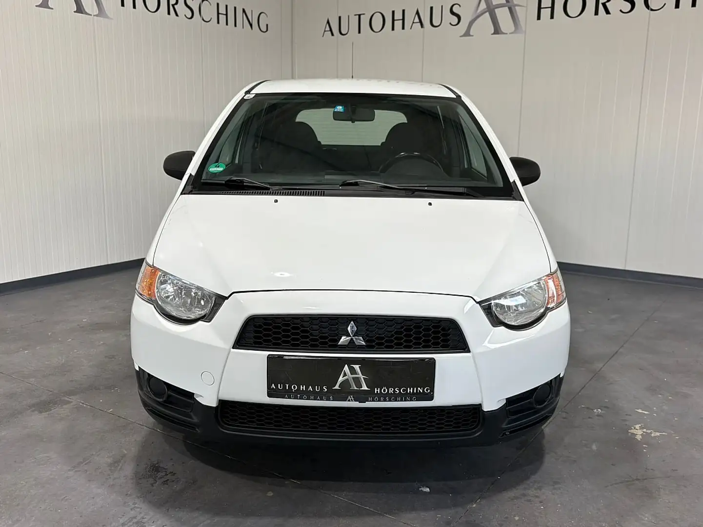 Mitsubishi Colt 5dr 1,3 MPI Invite Clear Tec Weiß - 2