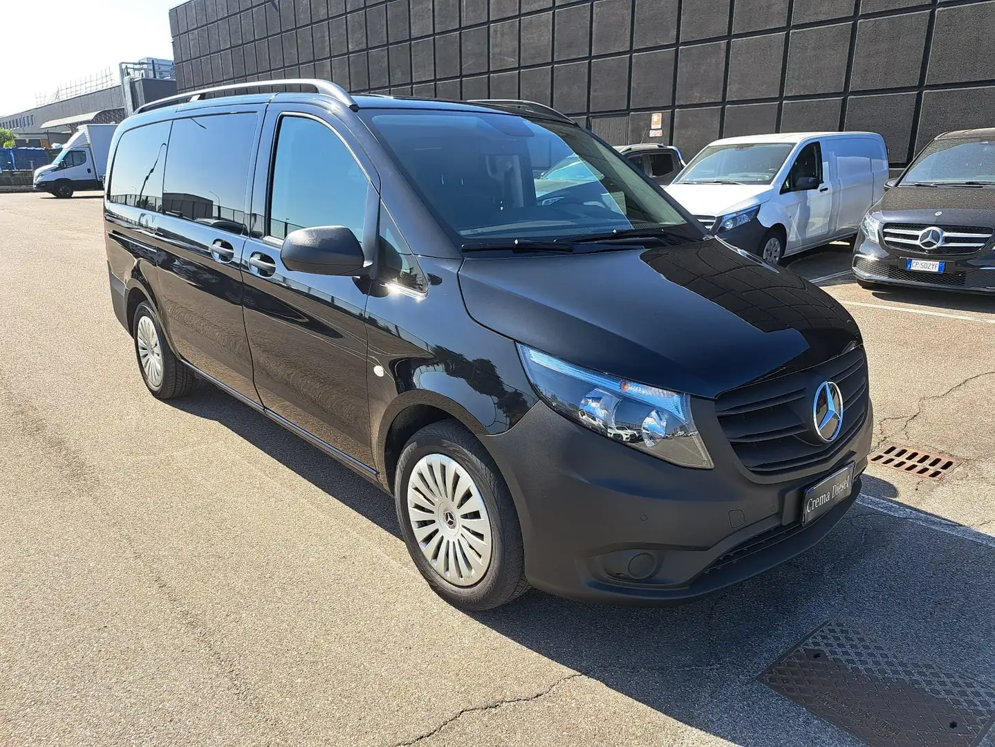 Mercedes-Benz Vito Vito 116 d Tourer Pro Long Auto Nero - 2