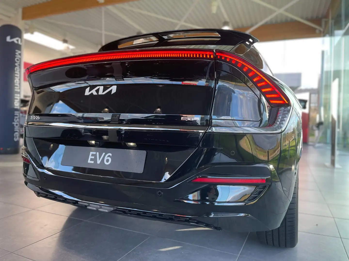 Kia EV6 77.4 kWh AWD GT Line (239 kW) Noir - 2