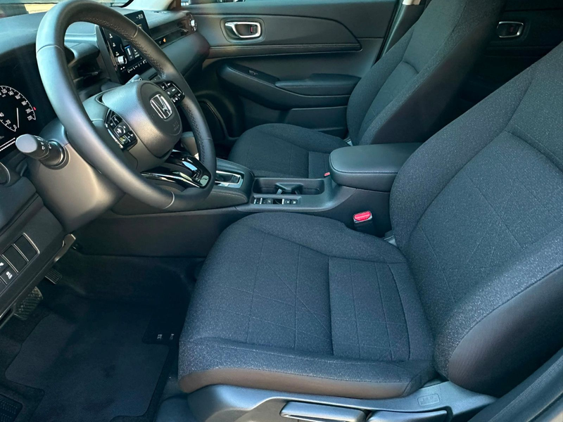Honda HR-V 1.5 e:HEV Elegance KAM PDC SHZ NAVI ACC LED — photo 2