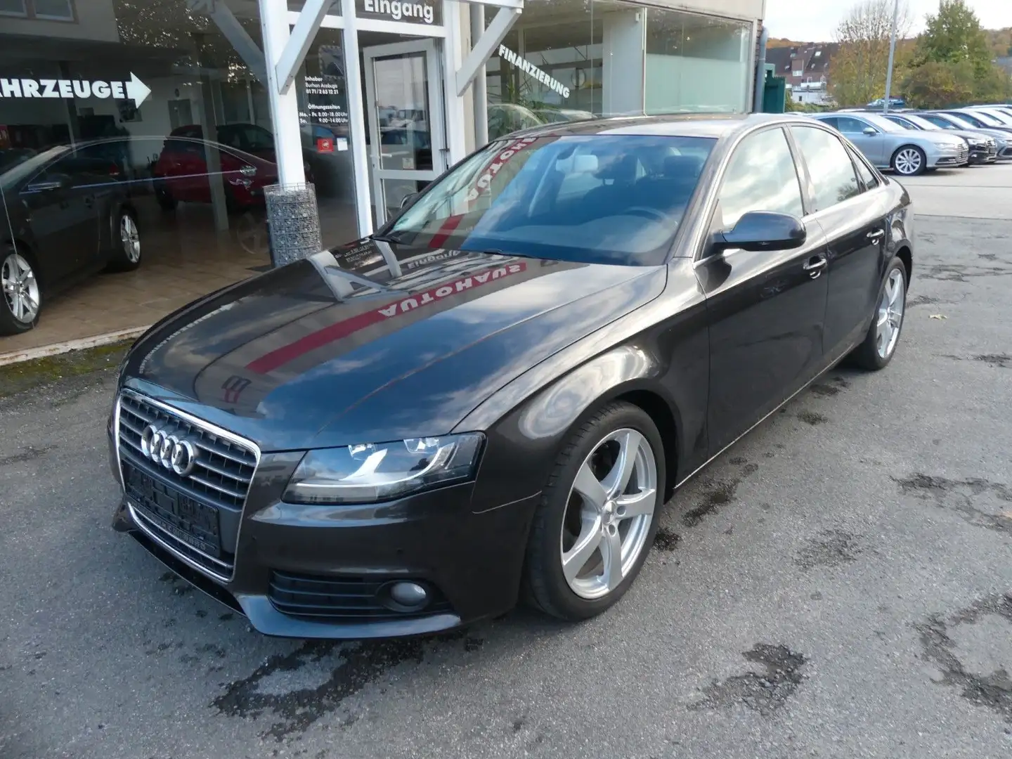 Audi A4 Lim. Attraction Gris - 2
