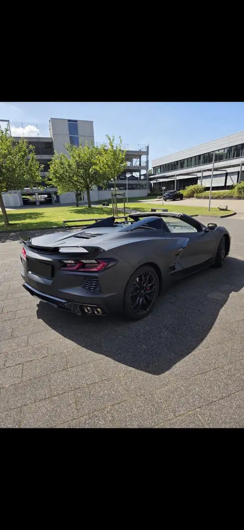 Corvette C8 Stingray Cabrio 6.2L V8 Schwarz - 2