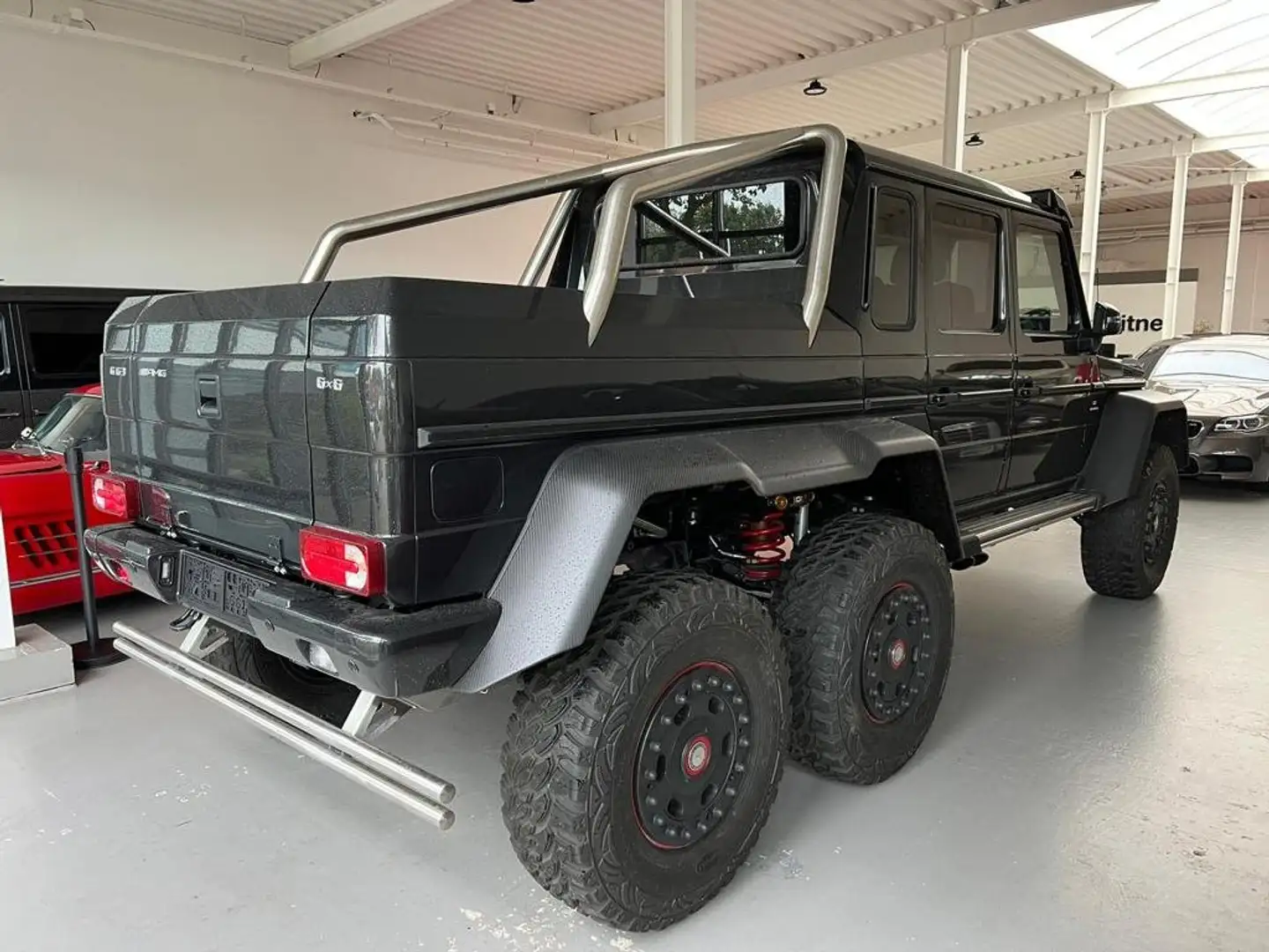 Mercedes-Benz G 63 AMG 6X6 - 2